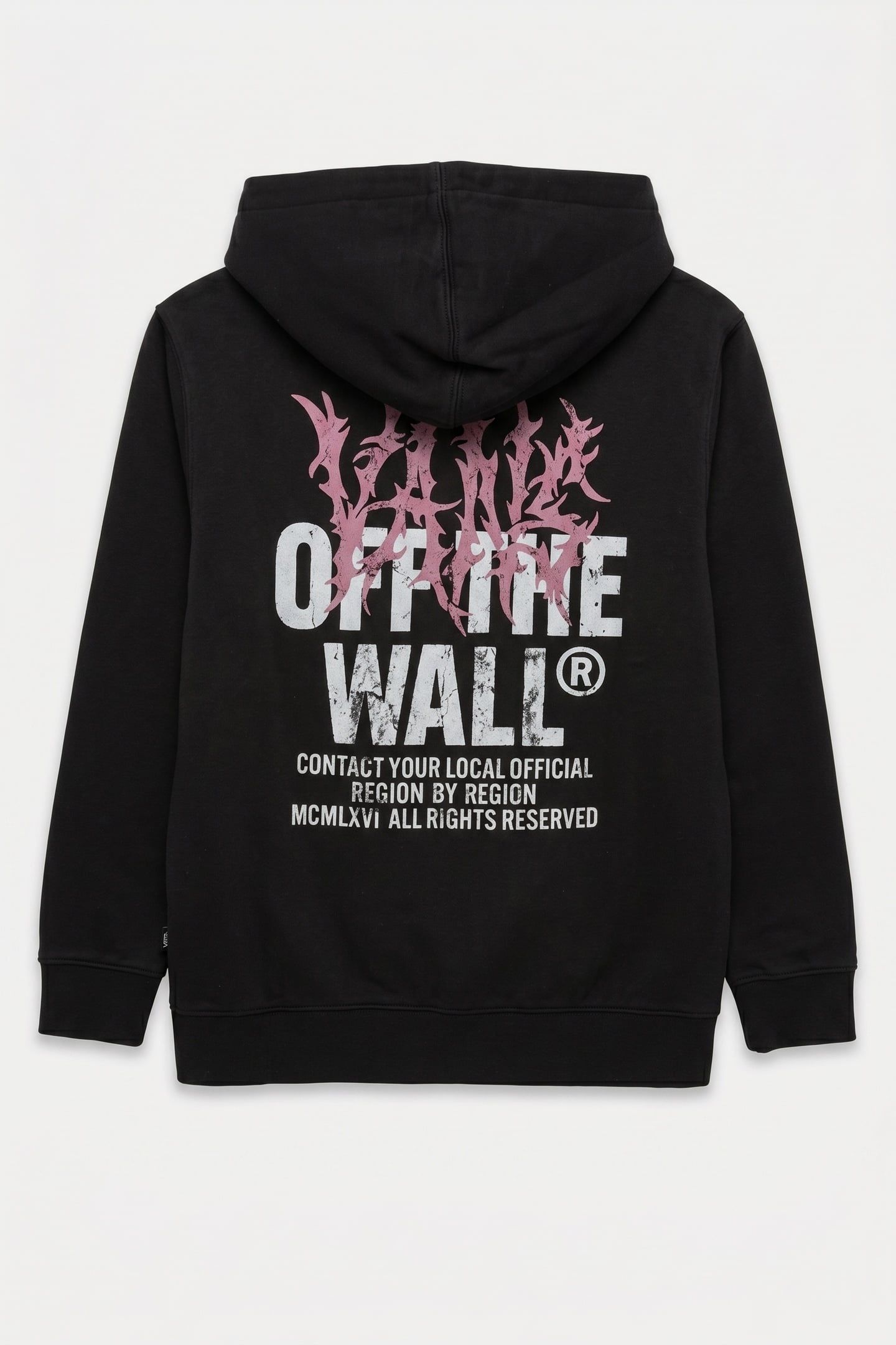 BOYS METAL WALL BLACK 3