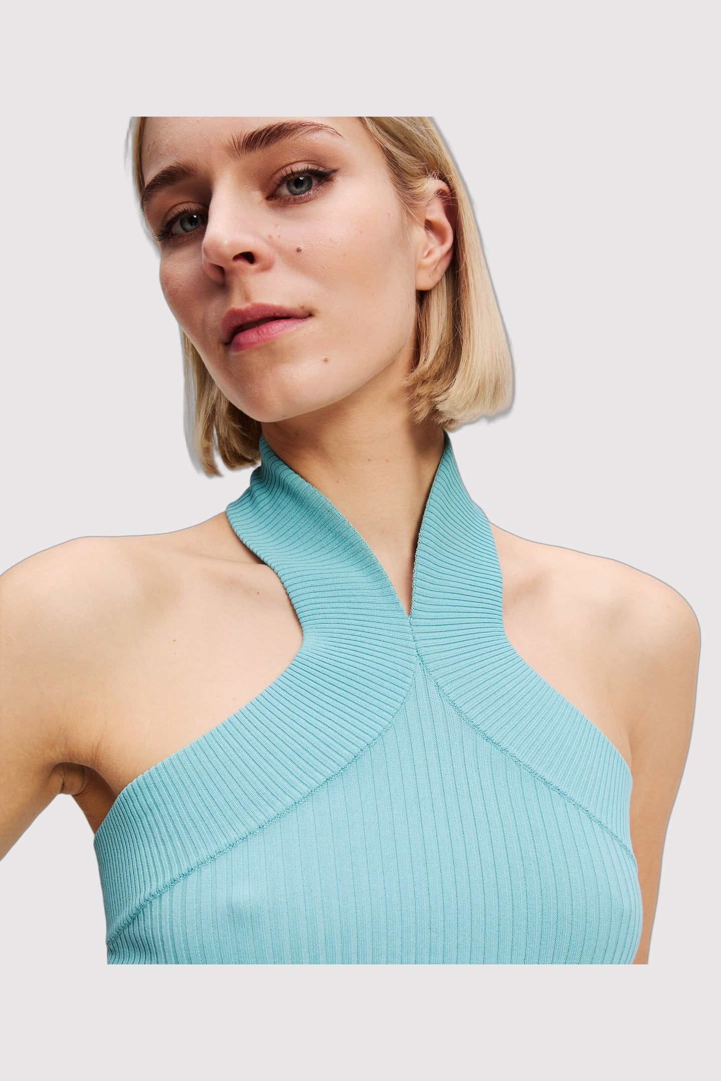 HALTERNECK KNIT TANK STILL WATER 4