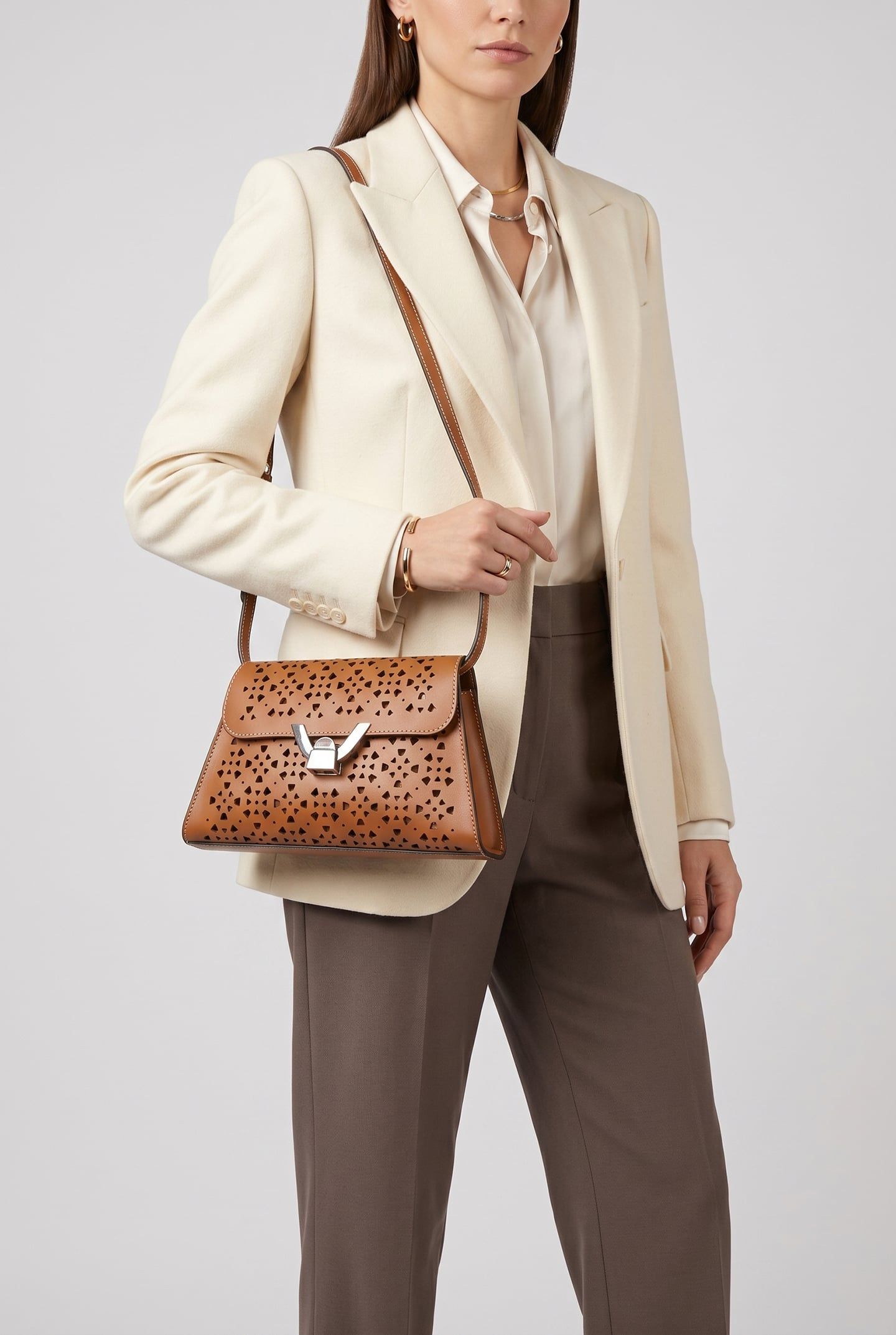 COCCINELLEDEW COW.PERF. CUIR 1