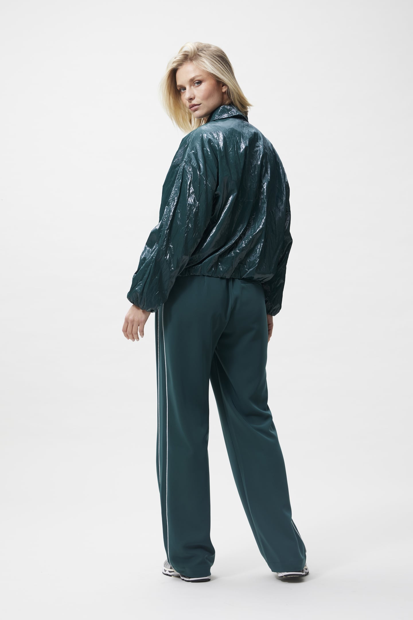 TUCK IN JACKET SEA MOSS 3