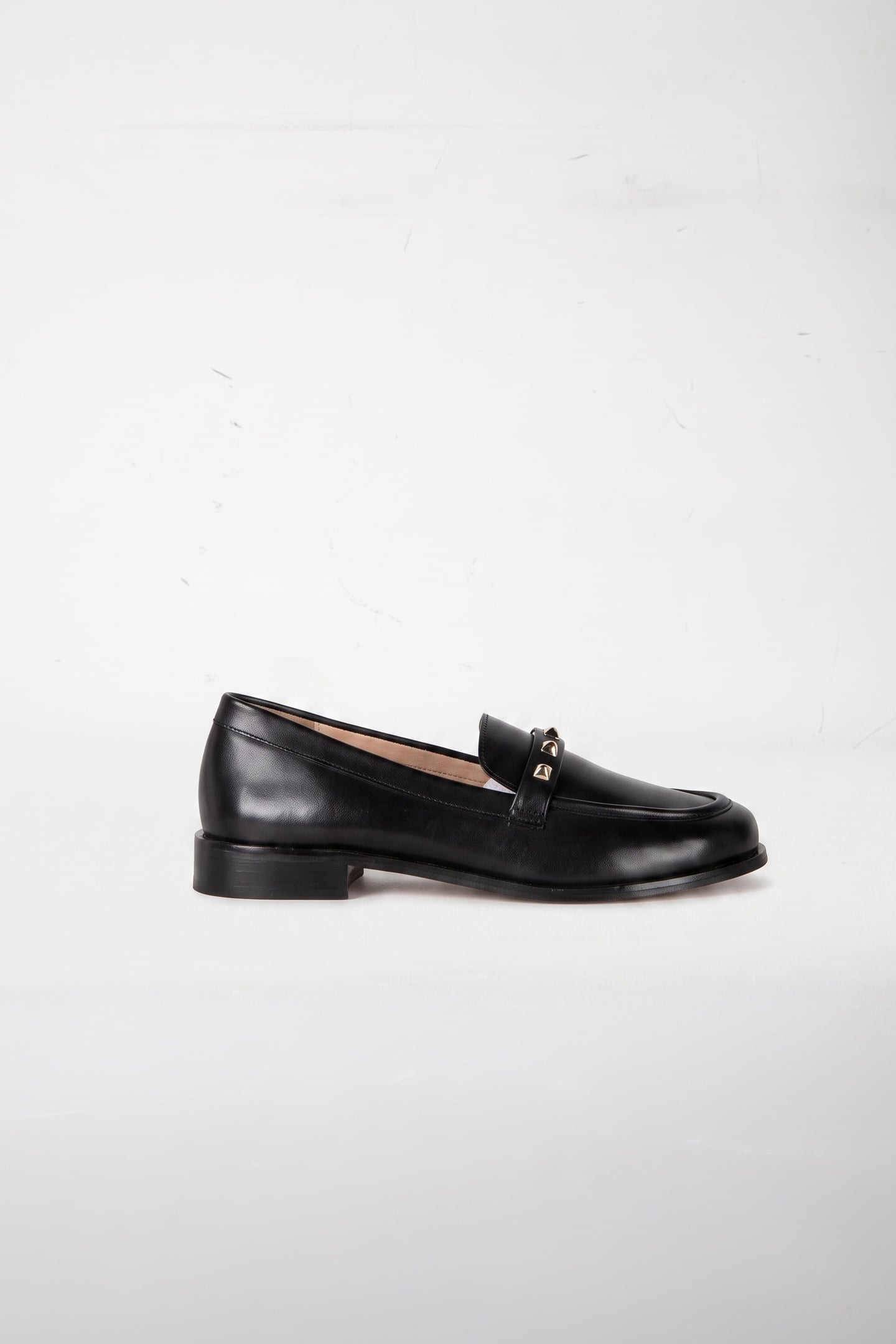STELLAR STUD DETAIL BLACK 1