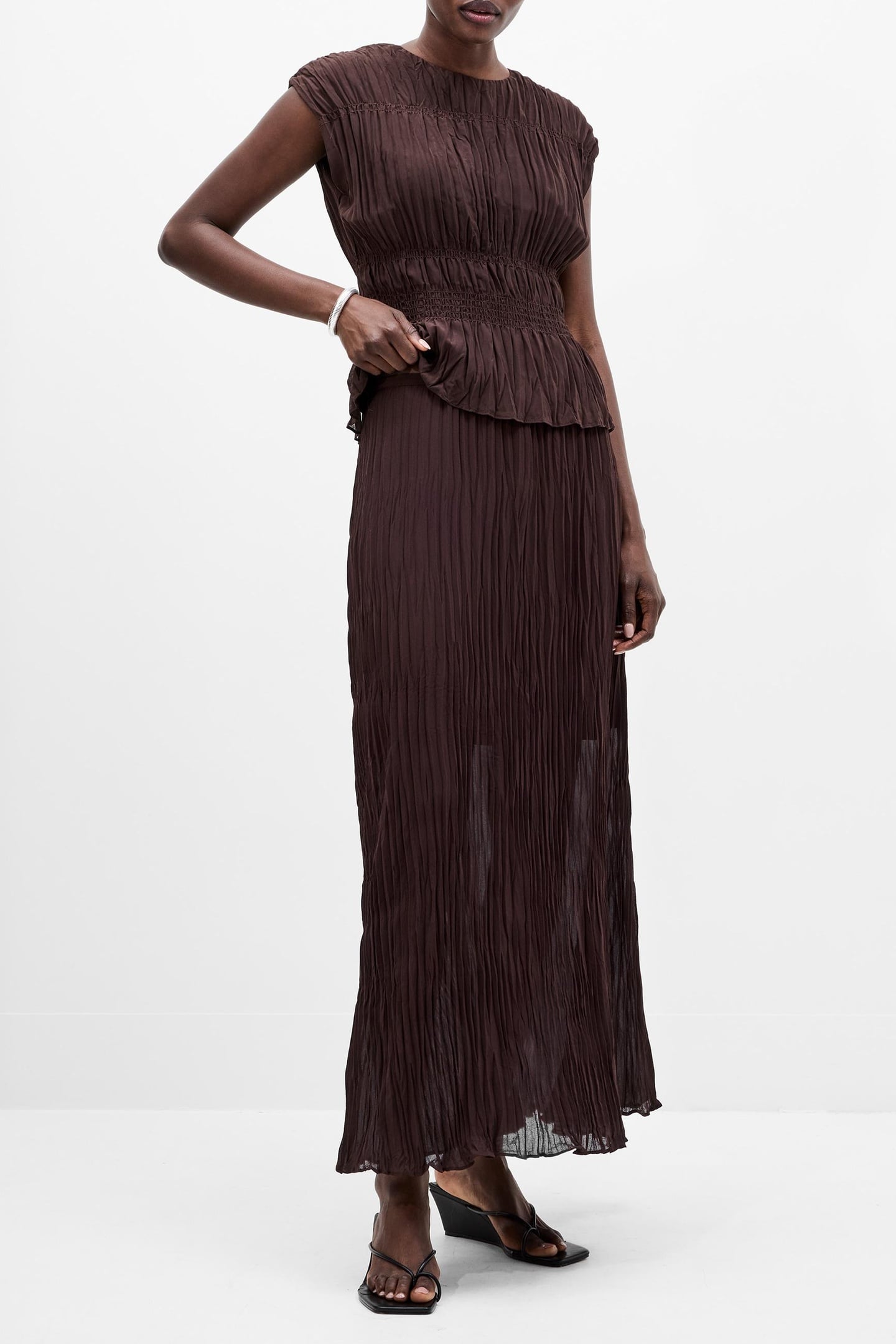 SAYLOR PLEATED OVERLAY SKIRT BITTER CHOCOLATE 2
