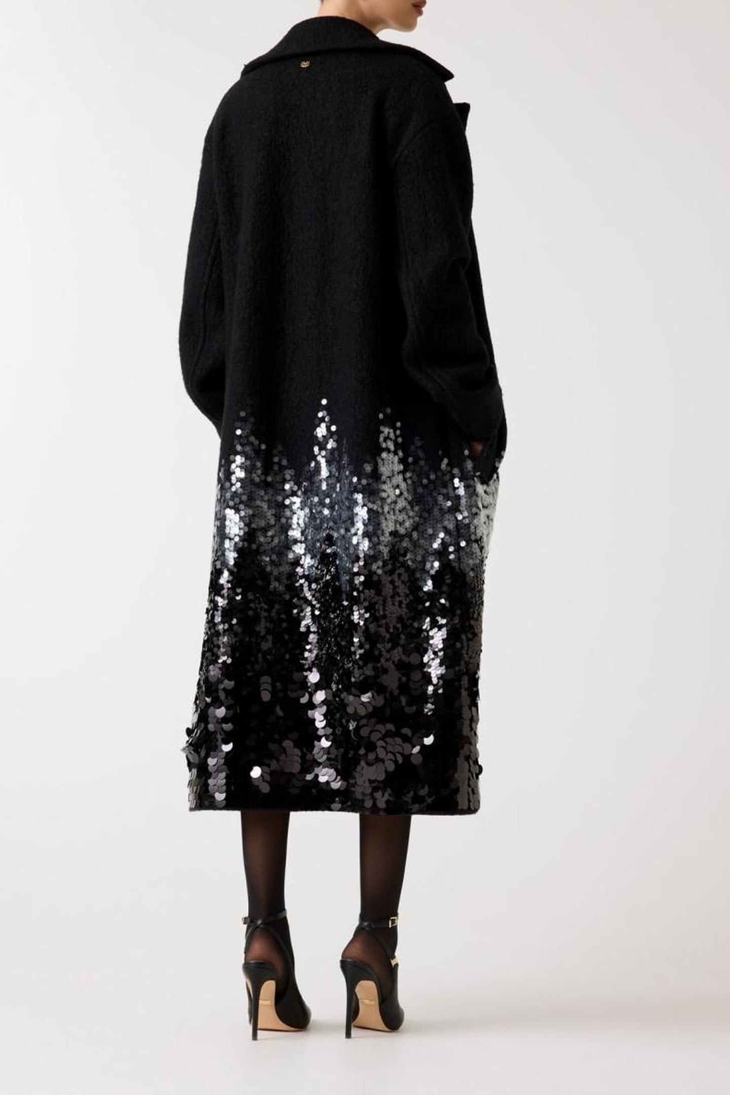 VICKY SINGLE BREAST SEQUINS JET BLACK 3