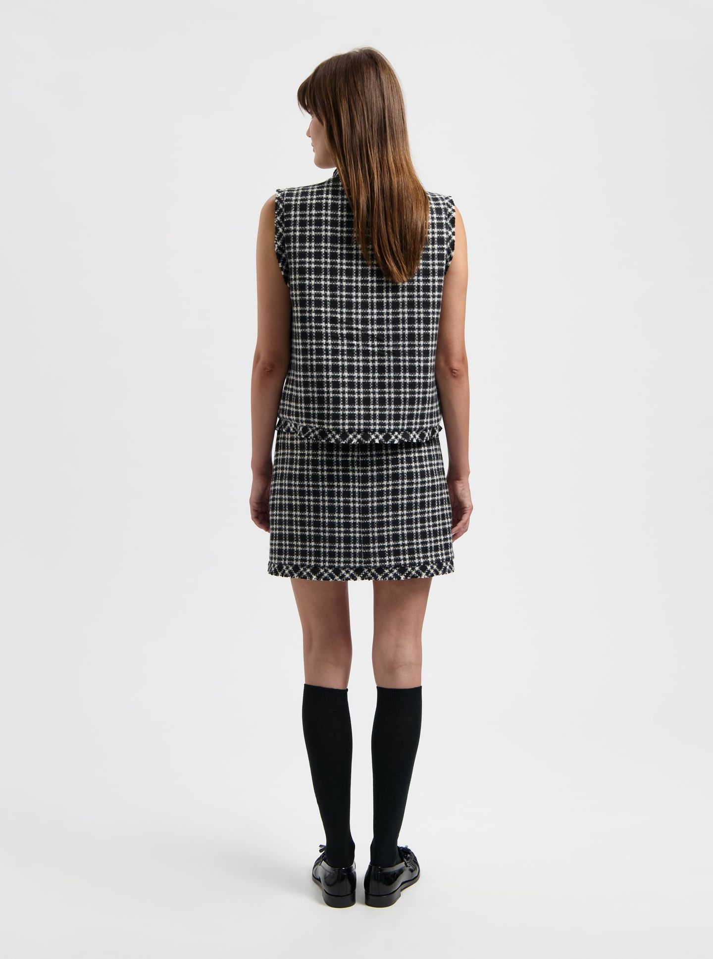 NOUS SOMMES LABELS – JIMMIE TWEED GILET BLACK 3