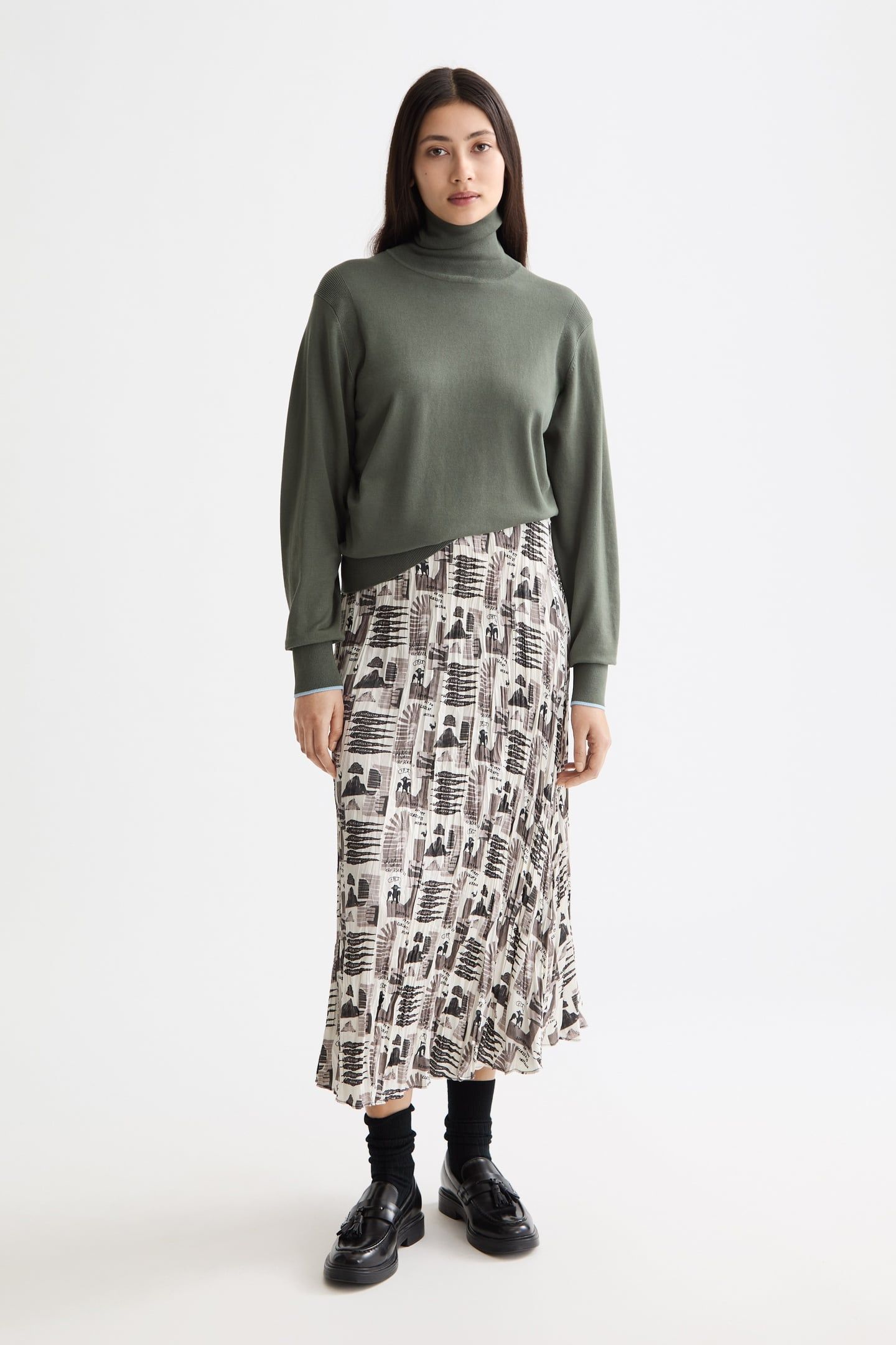 RELAXED FIT ROLL NECK PULLOVER THYME 2