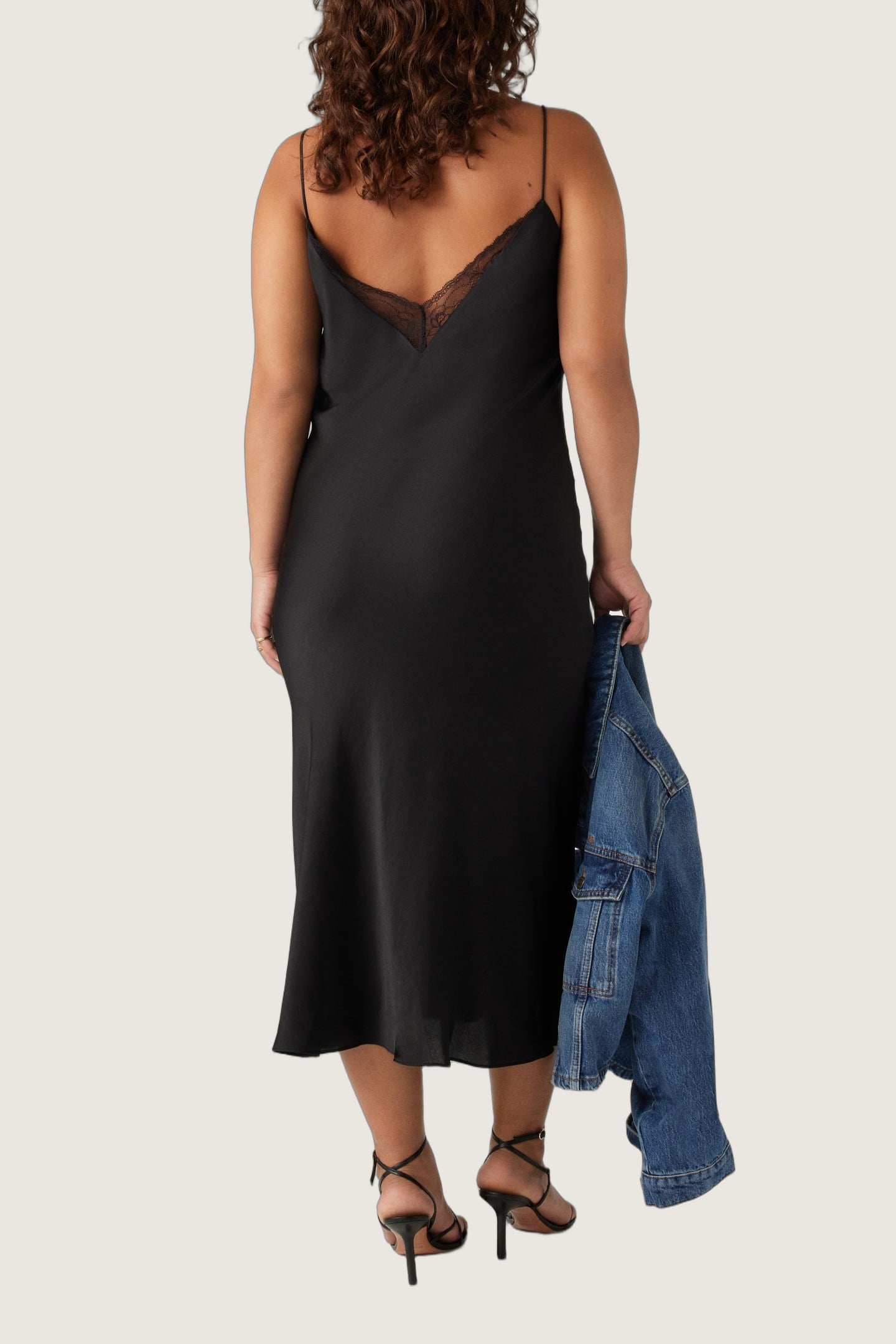ROBE CLELIA NOIR 3
