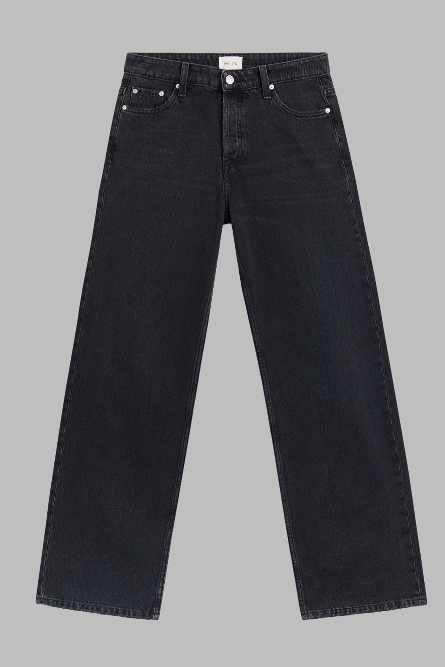 THE BLACK LOOSE JEANS 3