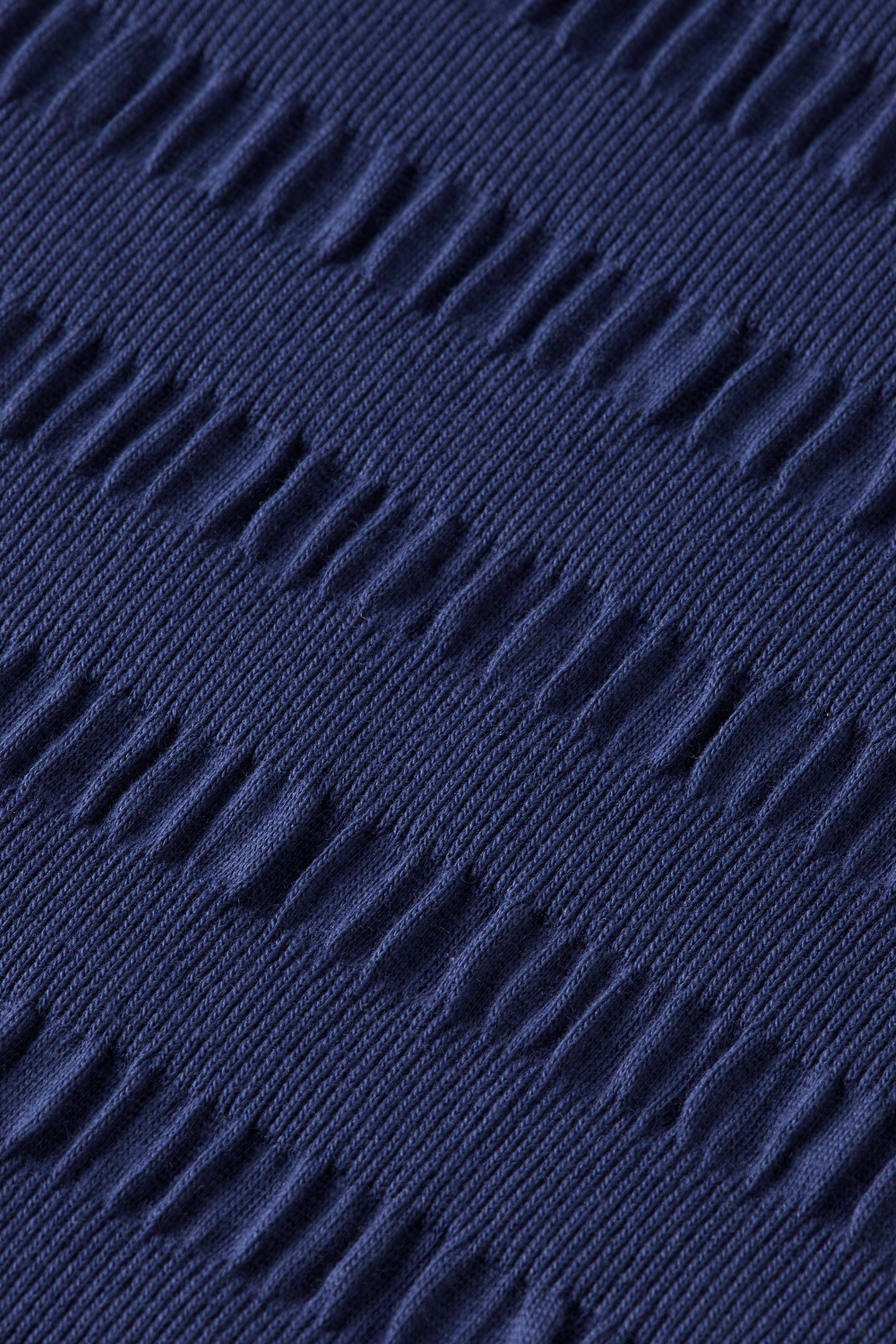RELAXED-FIT HORIZONAL TEXTURED T-SHIRT PEACOAT 3