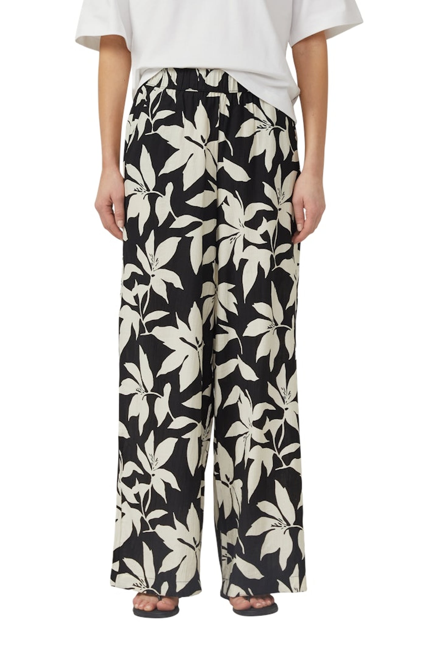 S.OLIVER PANTS BLACK 1