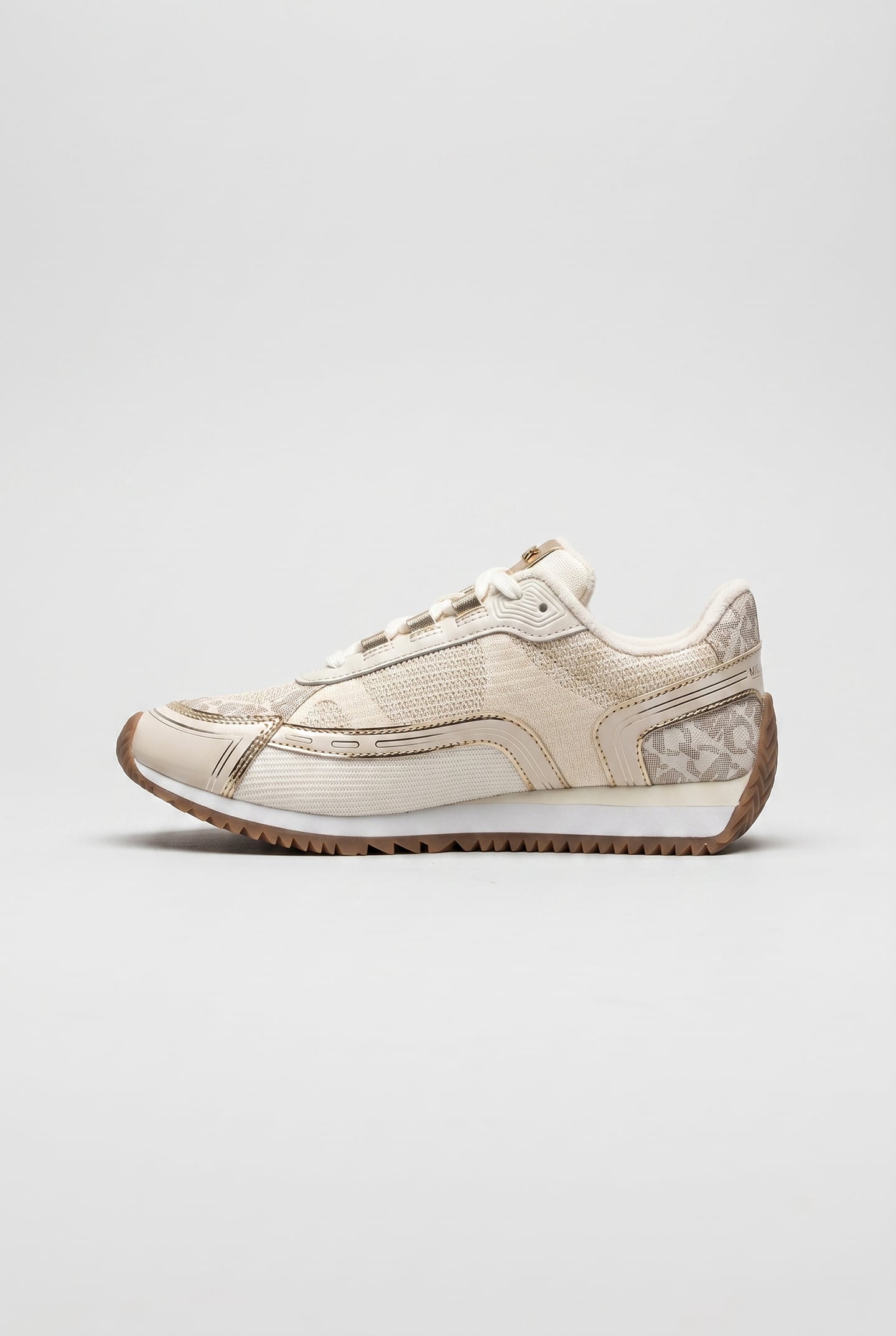BYRDIE TRAINER VANILLA MULTI 1