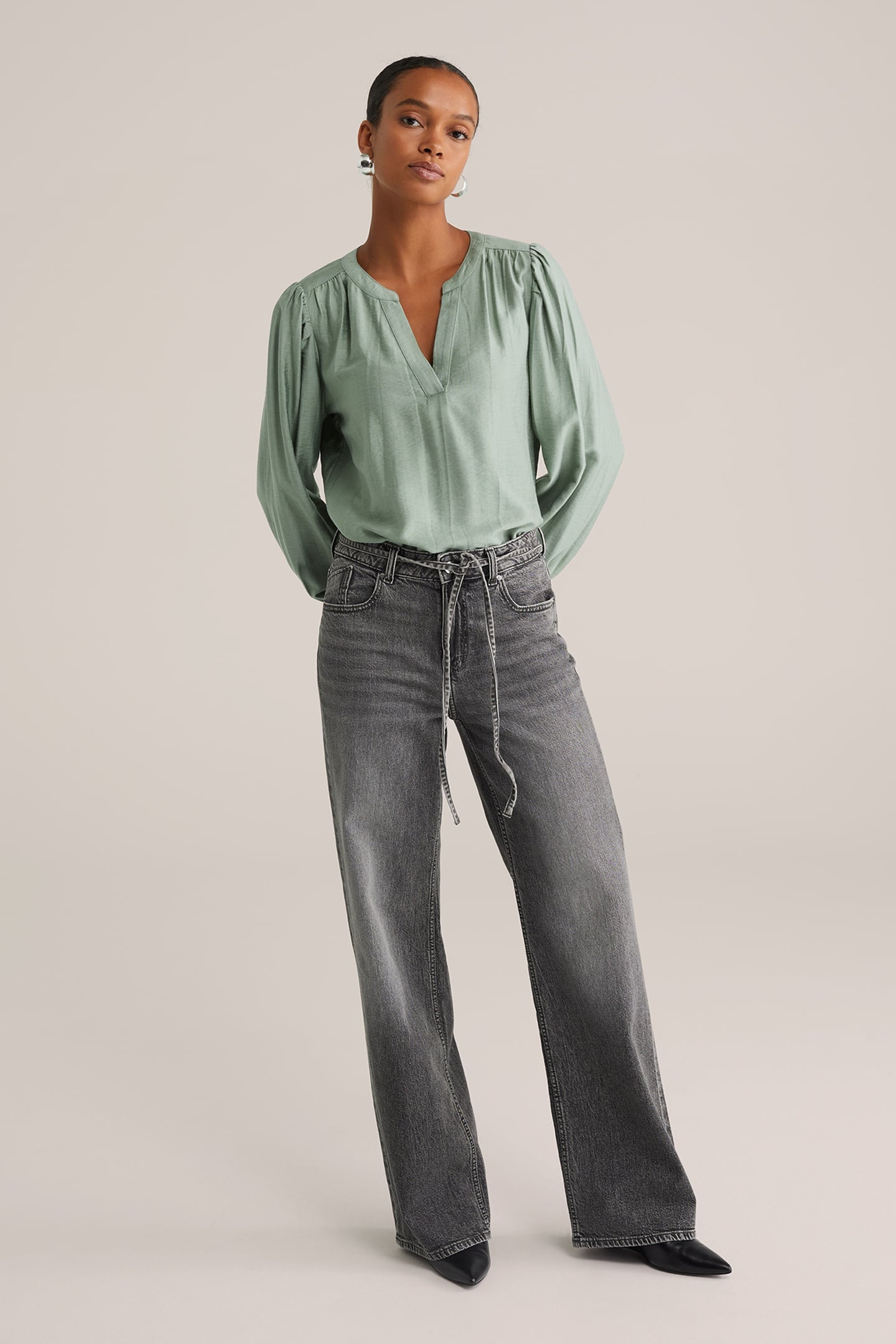 BLOUSE LIGHT GREEN 3