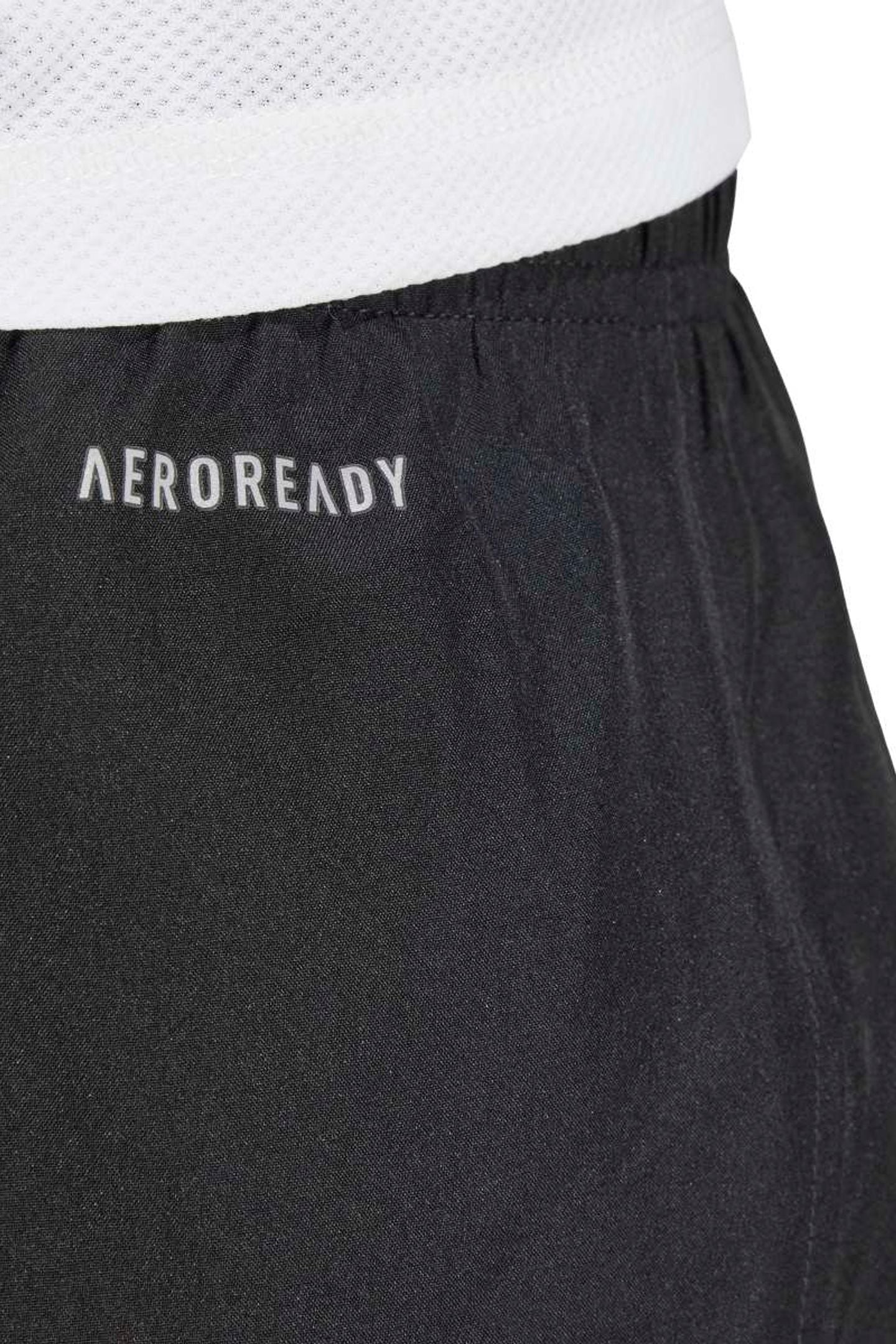 PERFORMANCE RUN IT SHORT BLACK 5