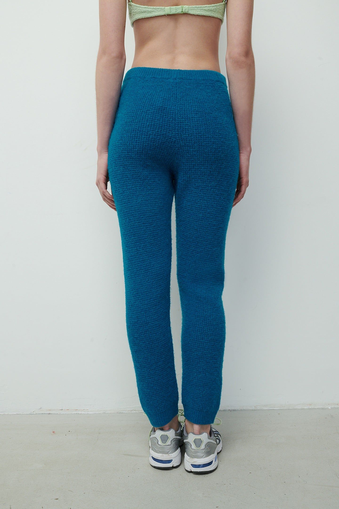 OMOBAY SWEAT PANTS BLEU PACIFIC 3