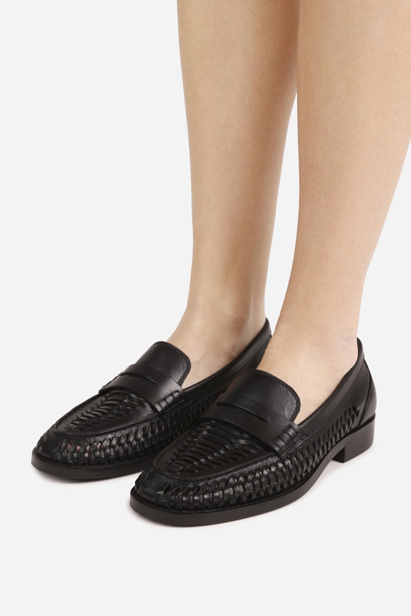ZUR-II LOW SHOE BLACK 4