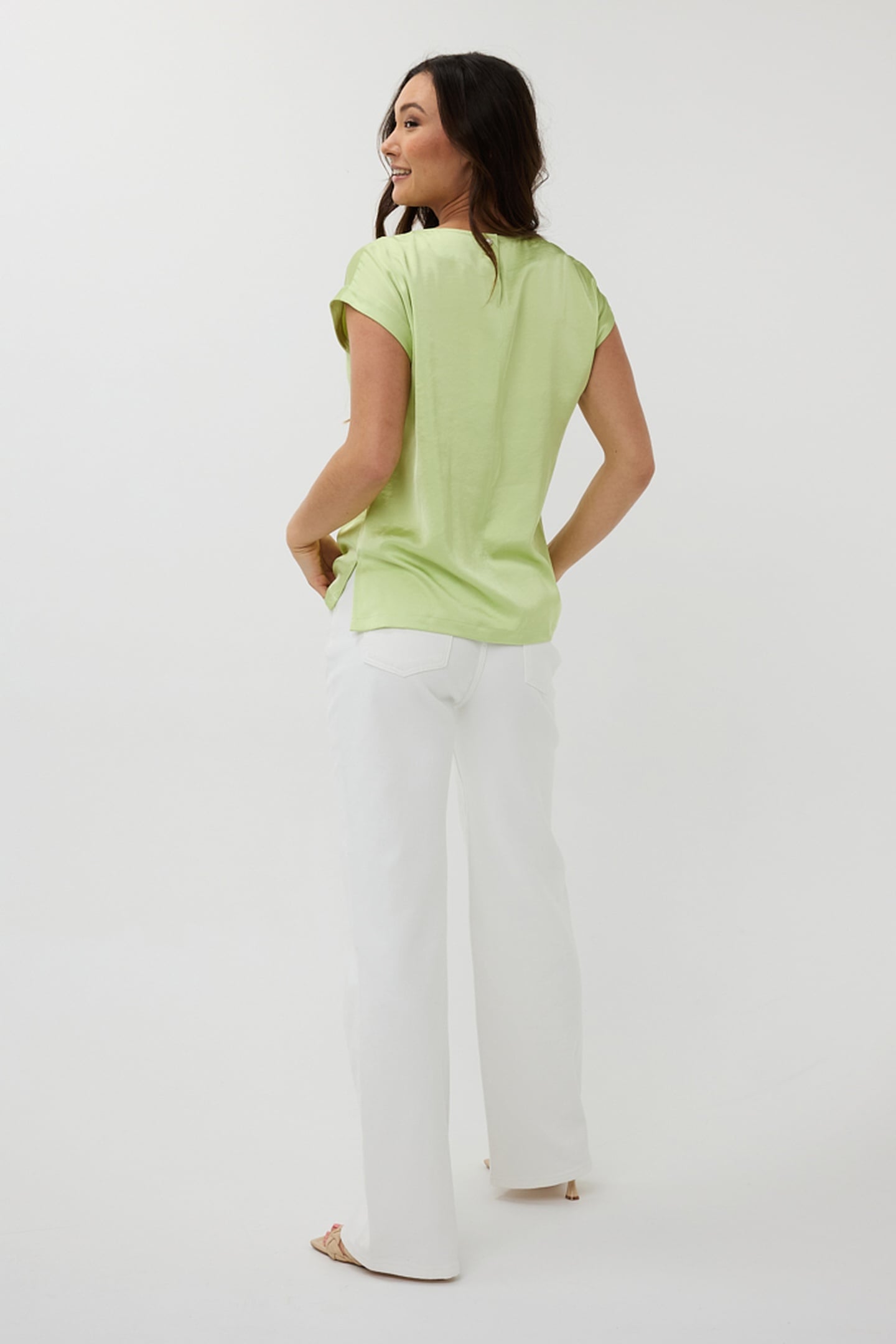 BLOUSE R-NECK SATIN LOOK APPLE GREEN 3