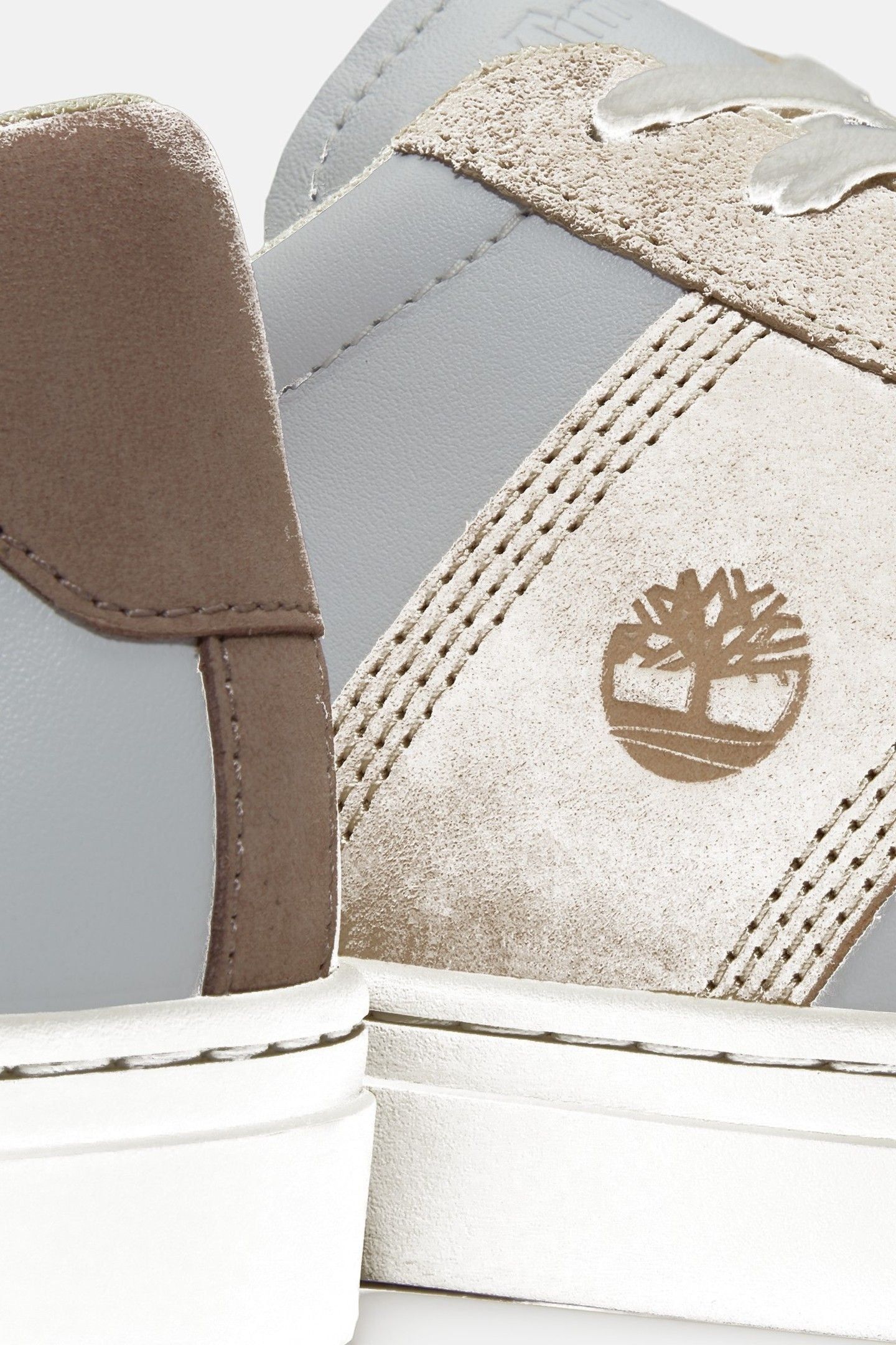LOW LACE UP SNEAKER WHITE 9