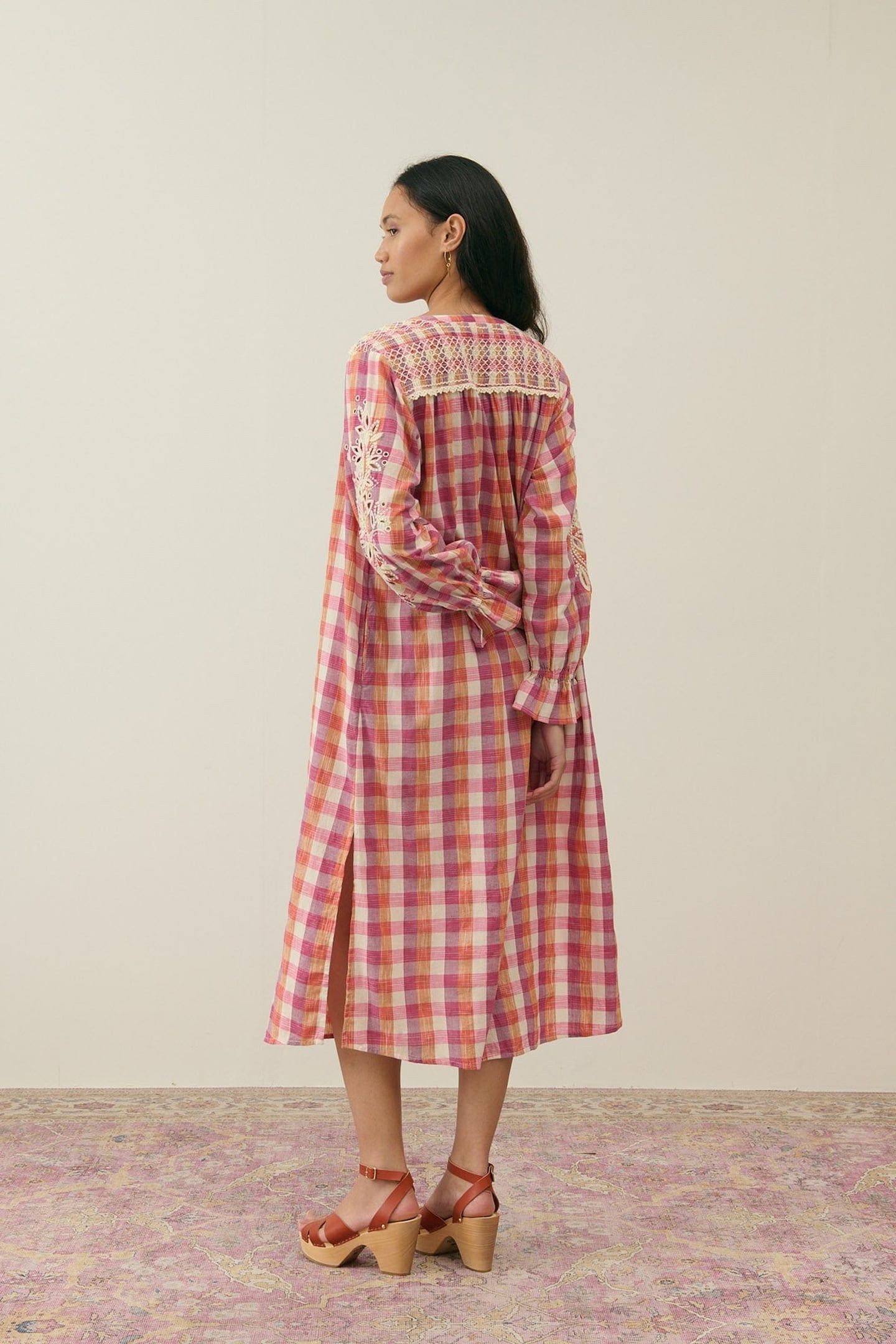 DRESS DEEPALI CREAM SUNSET CHECKS 2