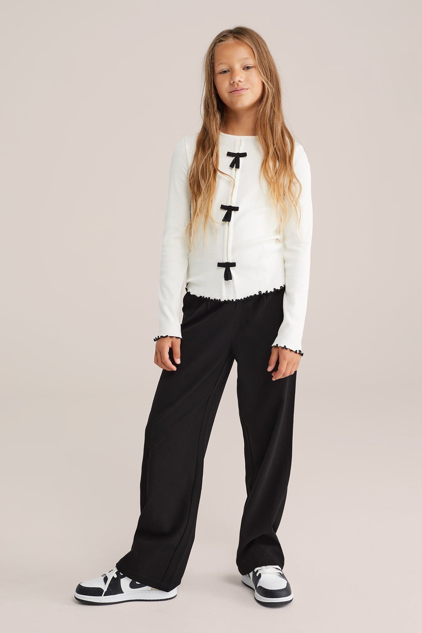 TROUSER BLACK 1
