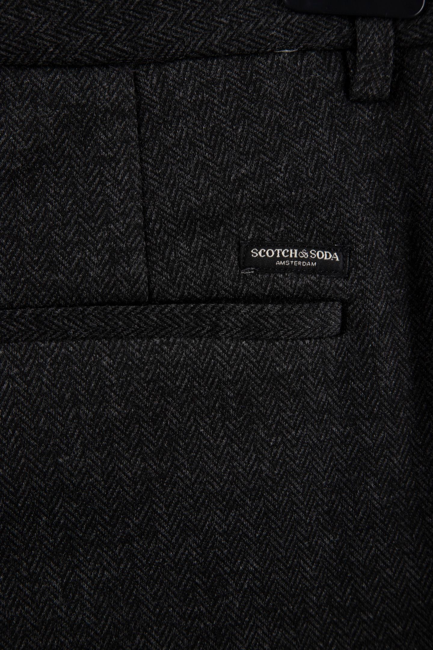 MOTT - TAILORED JERSEY YARN DYED CHINO ANTRA HERRINGBONE 4