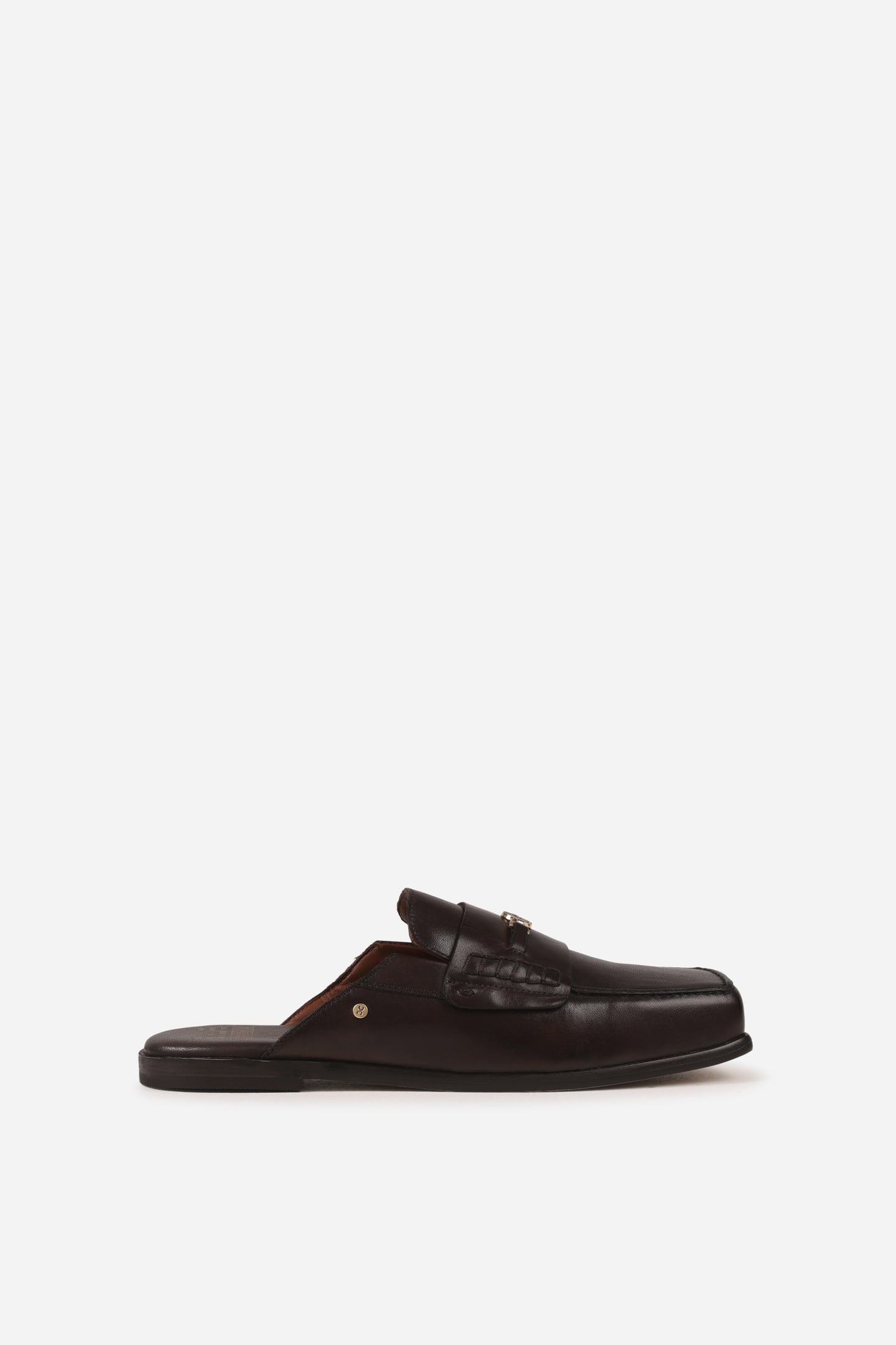 COLB-Y LOW SHOE COFFEE BEAN 1