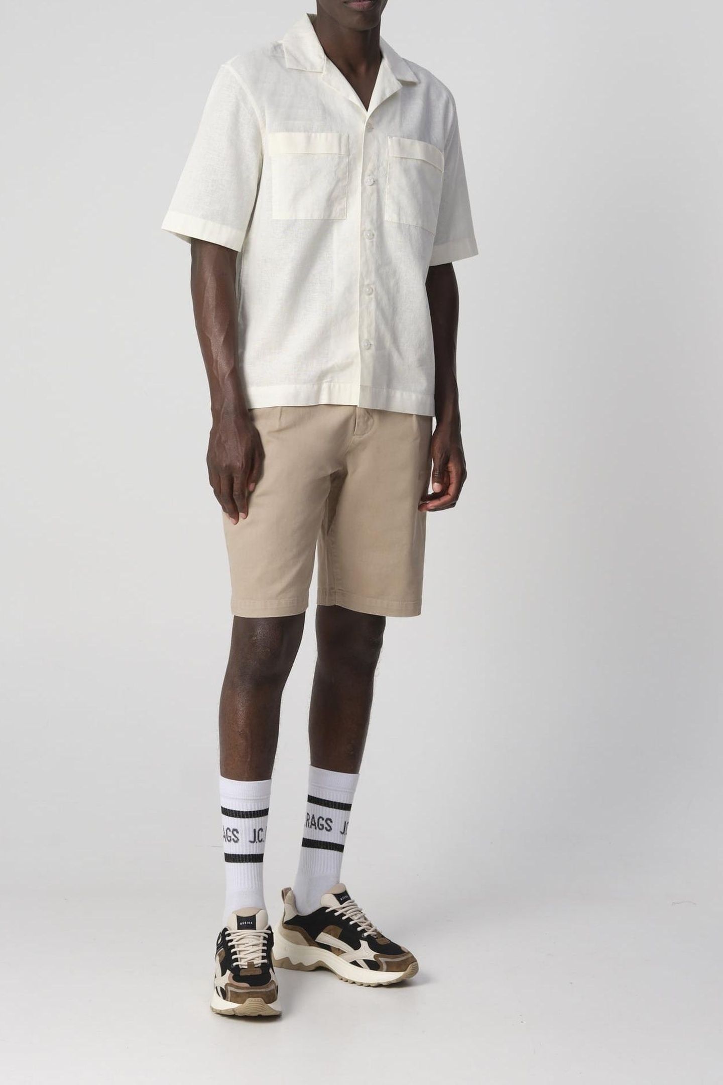 RAHEEL SHORT TAUPE 2