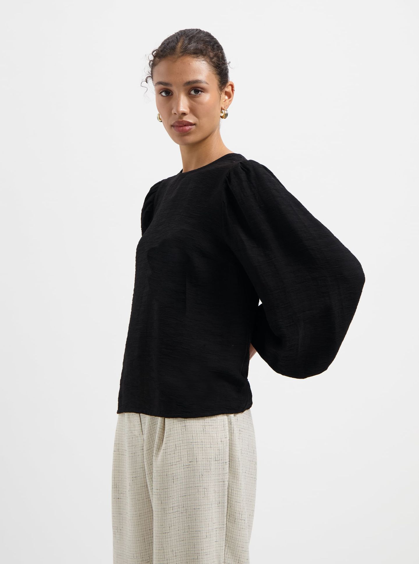 NOUS SOMMES LABELS – LYDIE BLOUSE BLACK 5