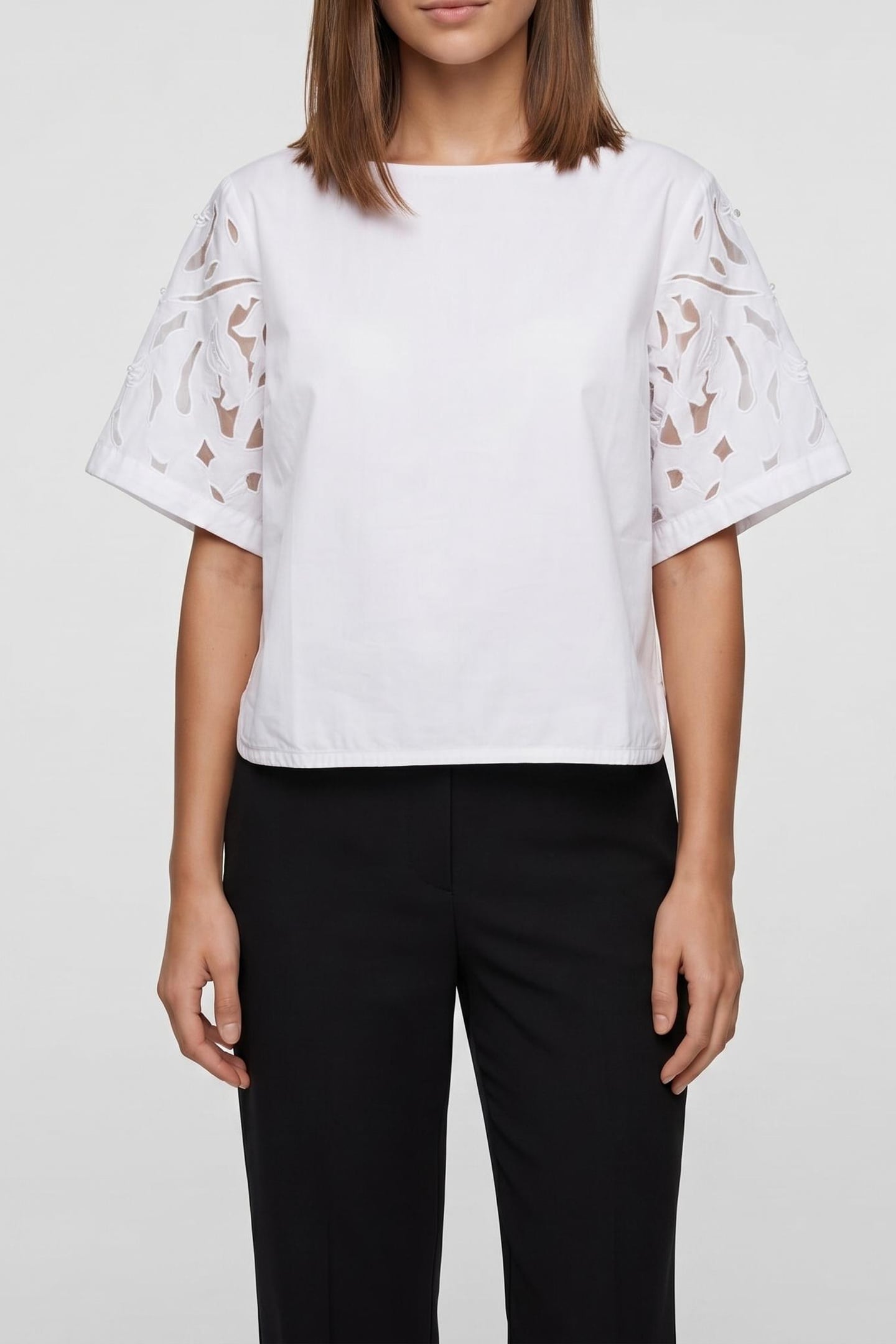 TOP LOTUS VERY WHITE 1