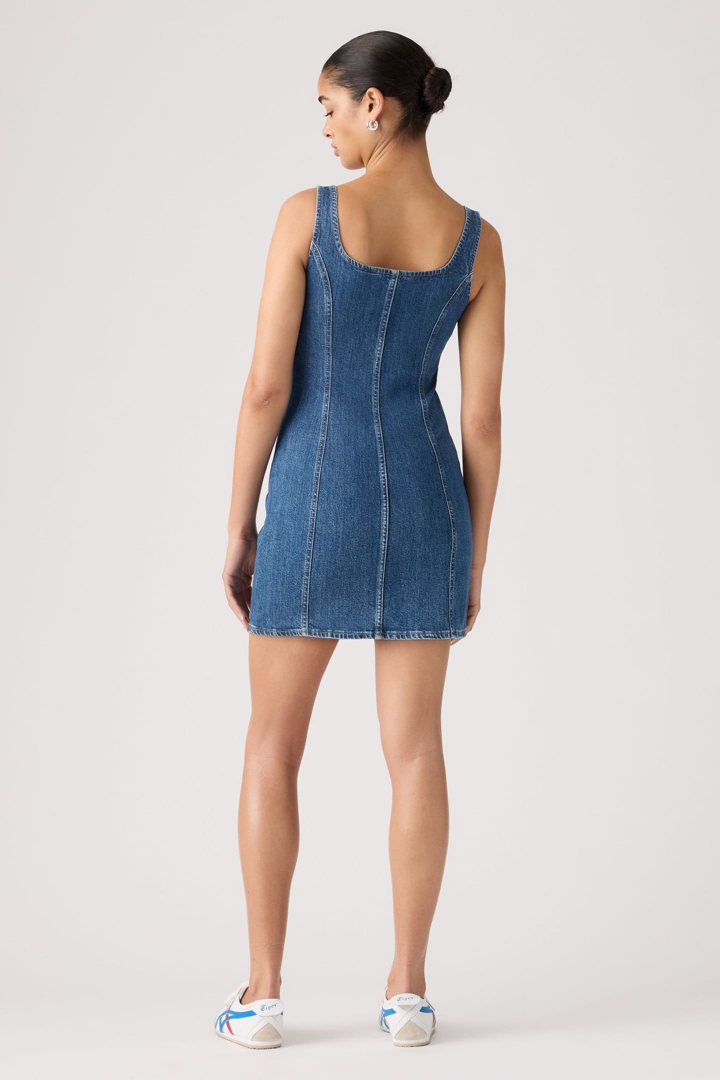 SEAMED ZIP DRESS 3