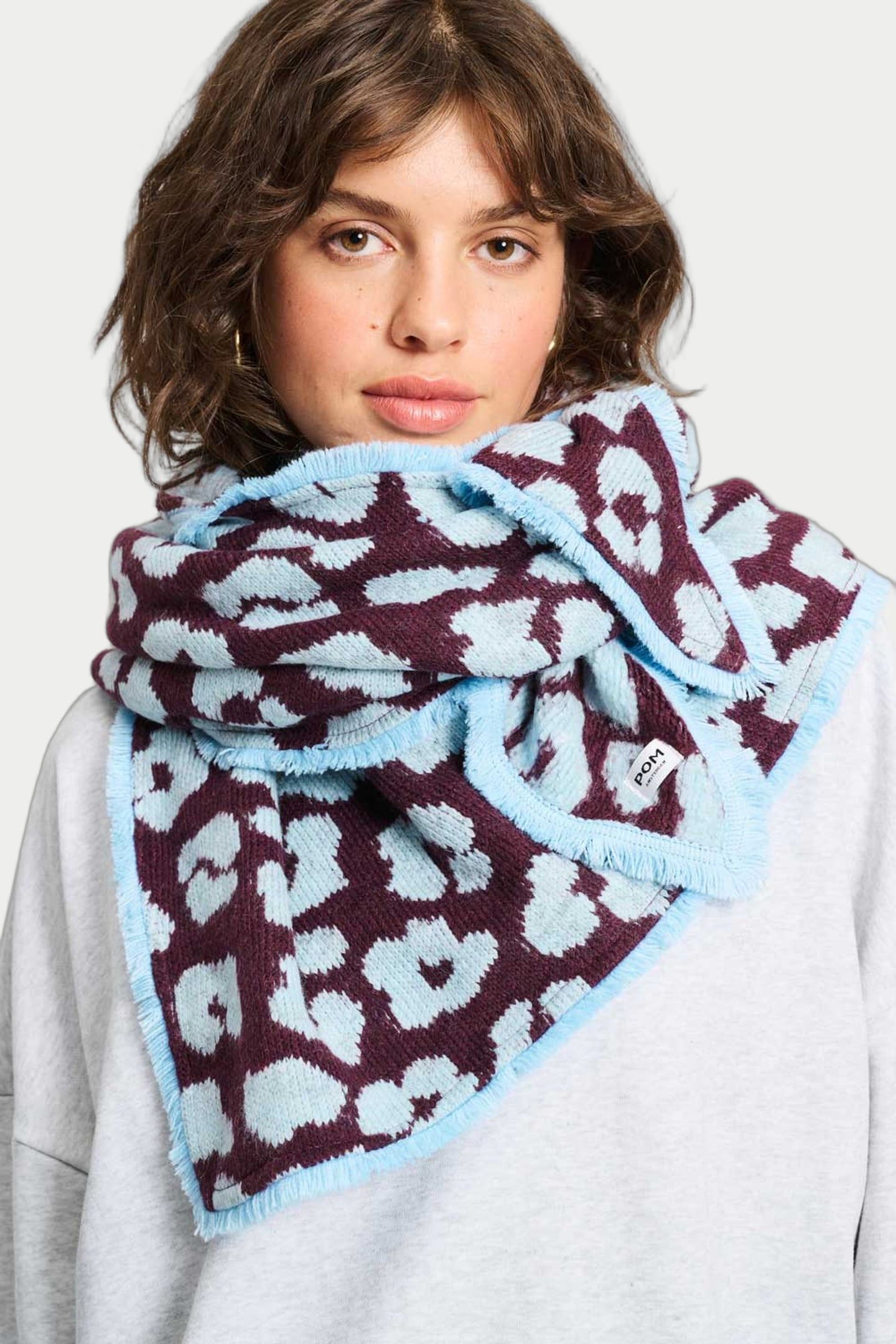 SHAWL - LEOPARD PLUM 3