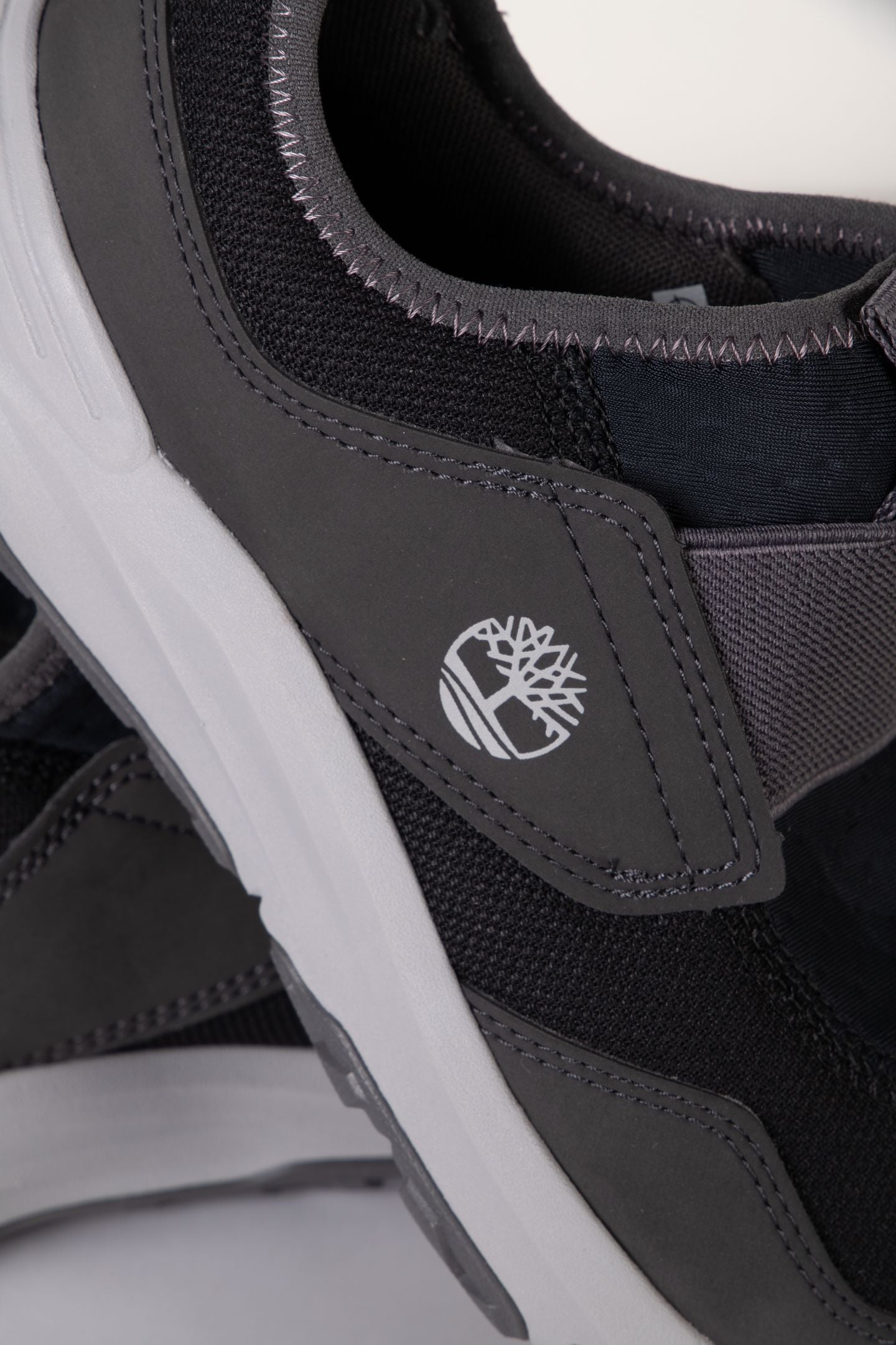 LOW SLIP ON SNEAKER BLACK 5