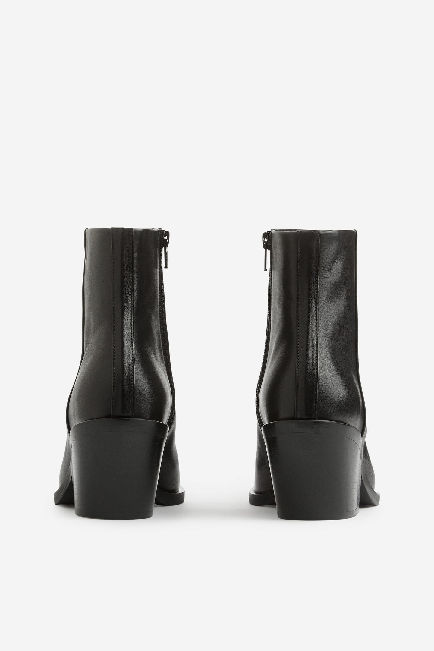 LEIA FRYE ANKLE BOOT BLACK 4