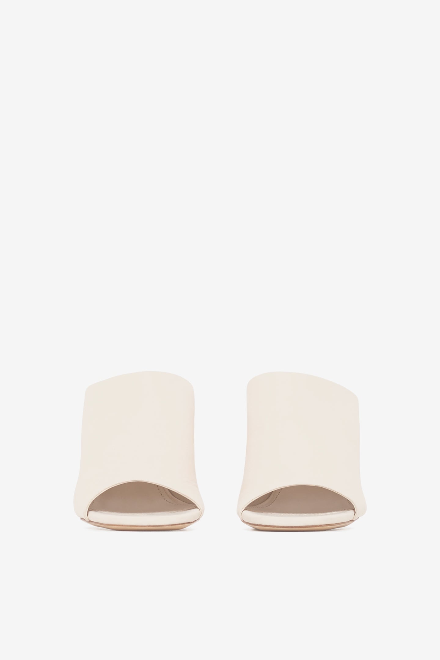 RONI SANDALS SAND 4