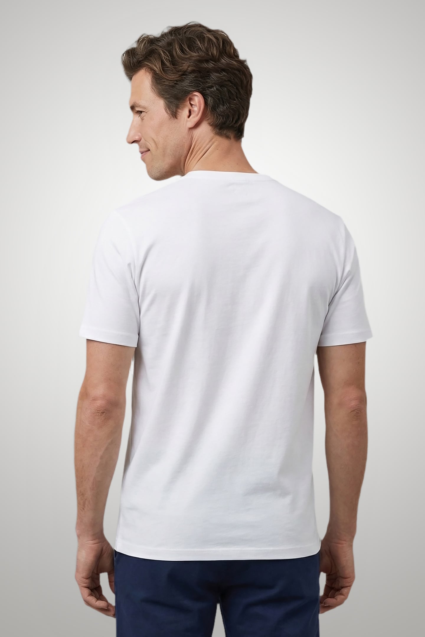 ESSENTIAL LOGO T-SHIRT WHITE 3