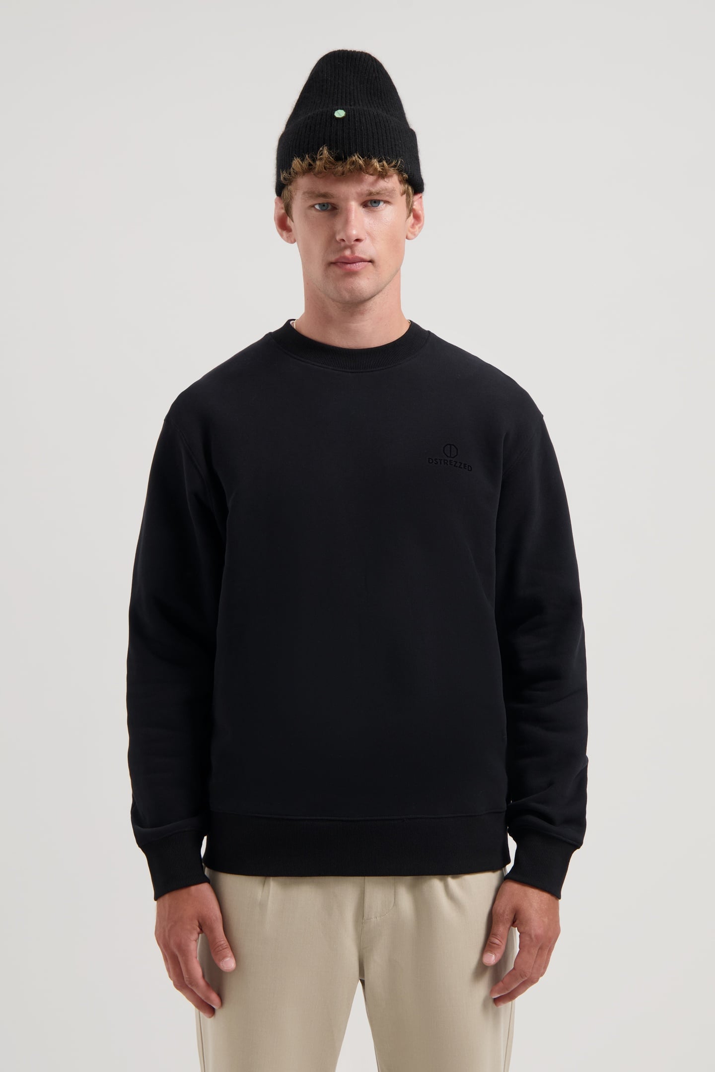 NIKOL CREW BLACK 1