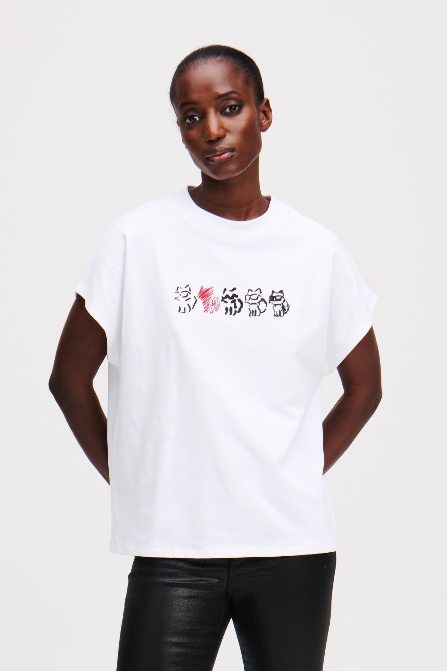 IKON SEASONAL LOGO C TSHIRT WHITE 1