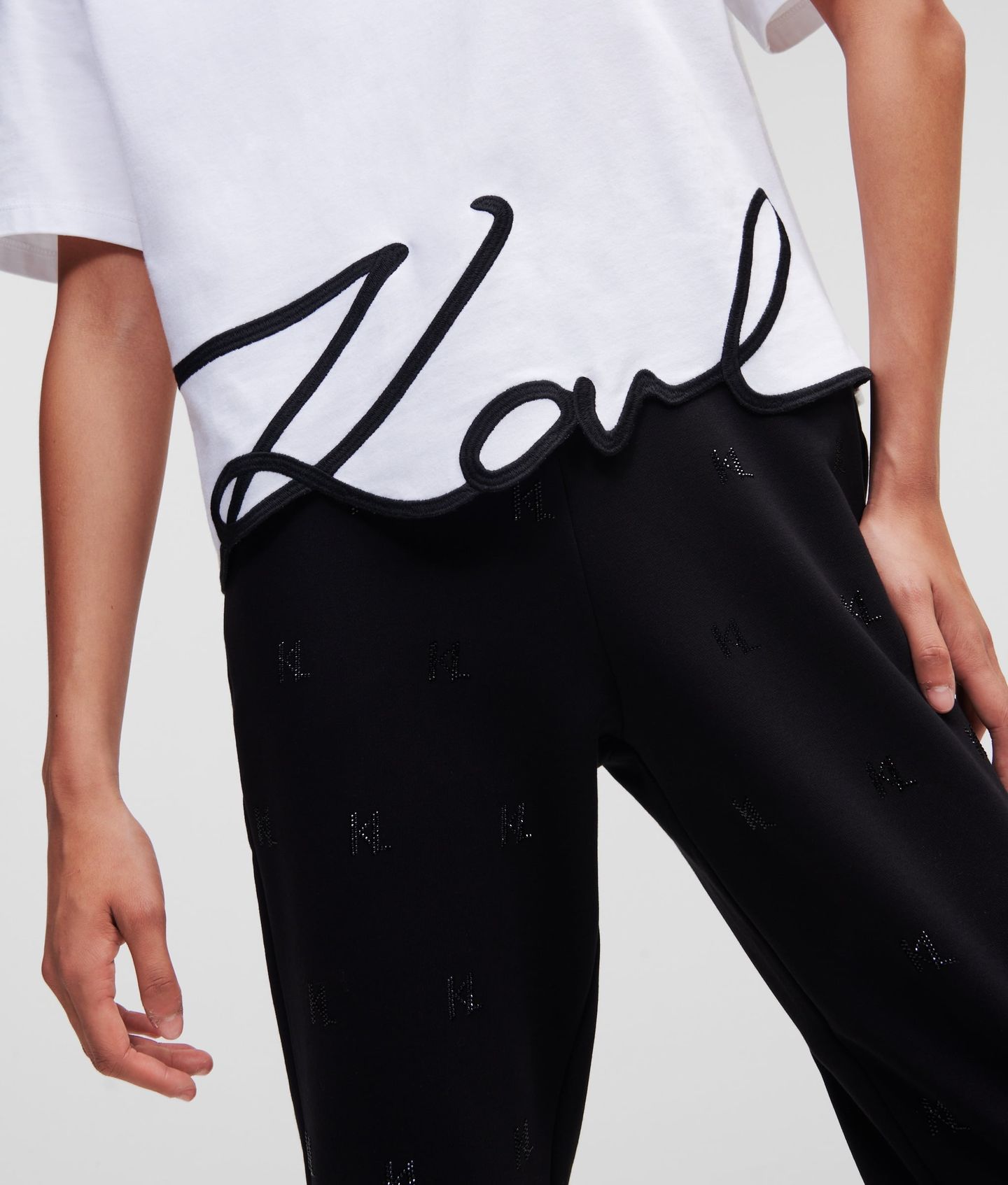 HEM SIGNATURE T-SHIRT WHITE 6
