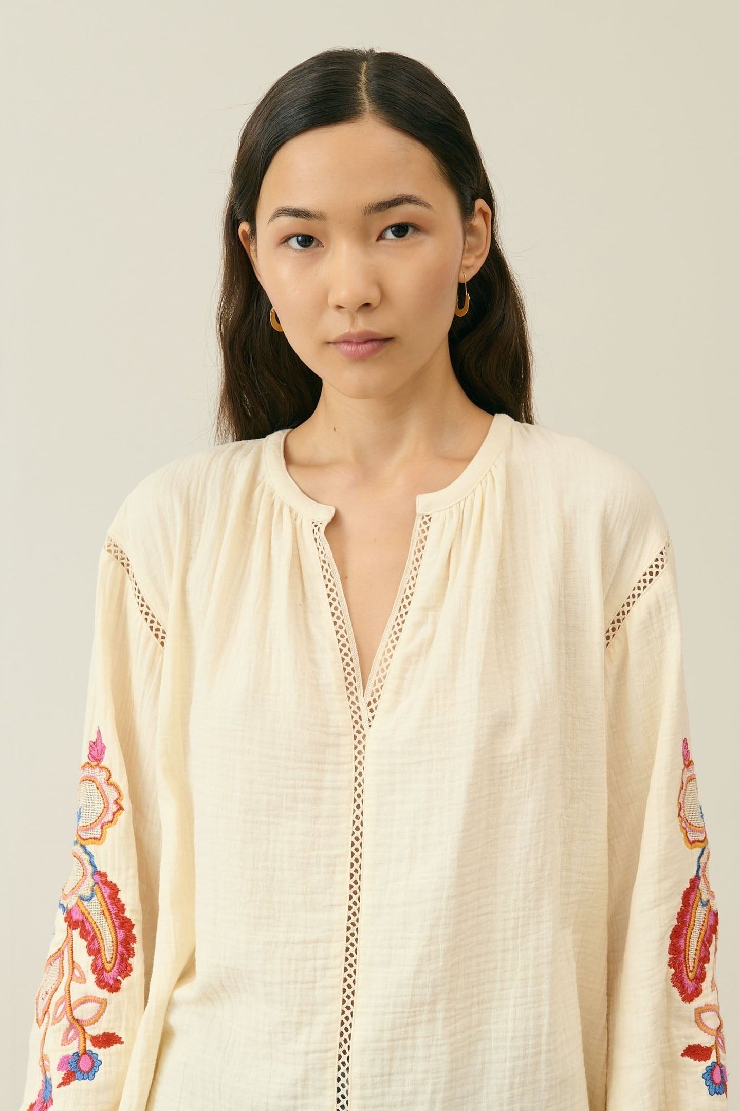 BLOUSE AKANIA NATURAL 3