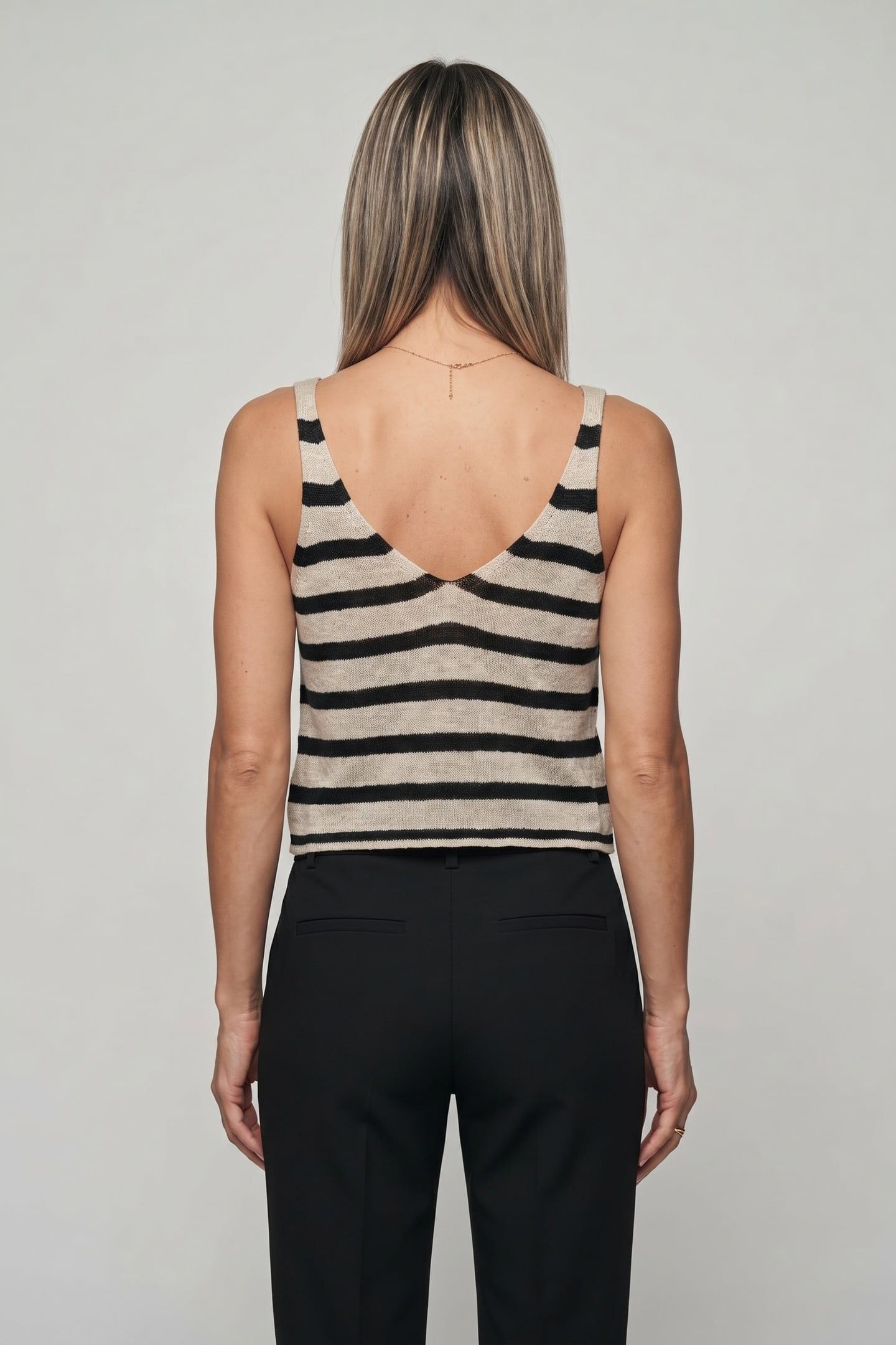 THE STRIPED THIN KNIT TANK TOP 3