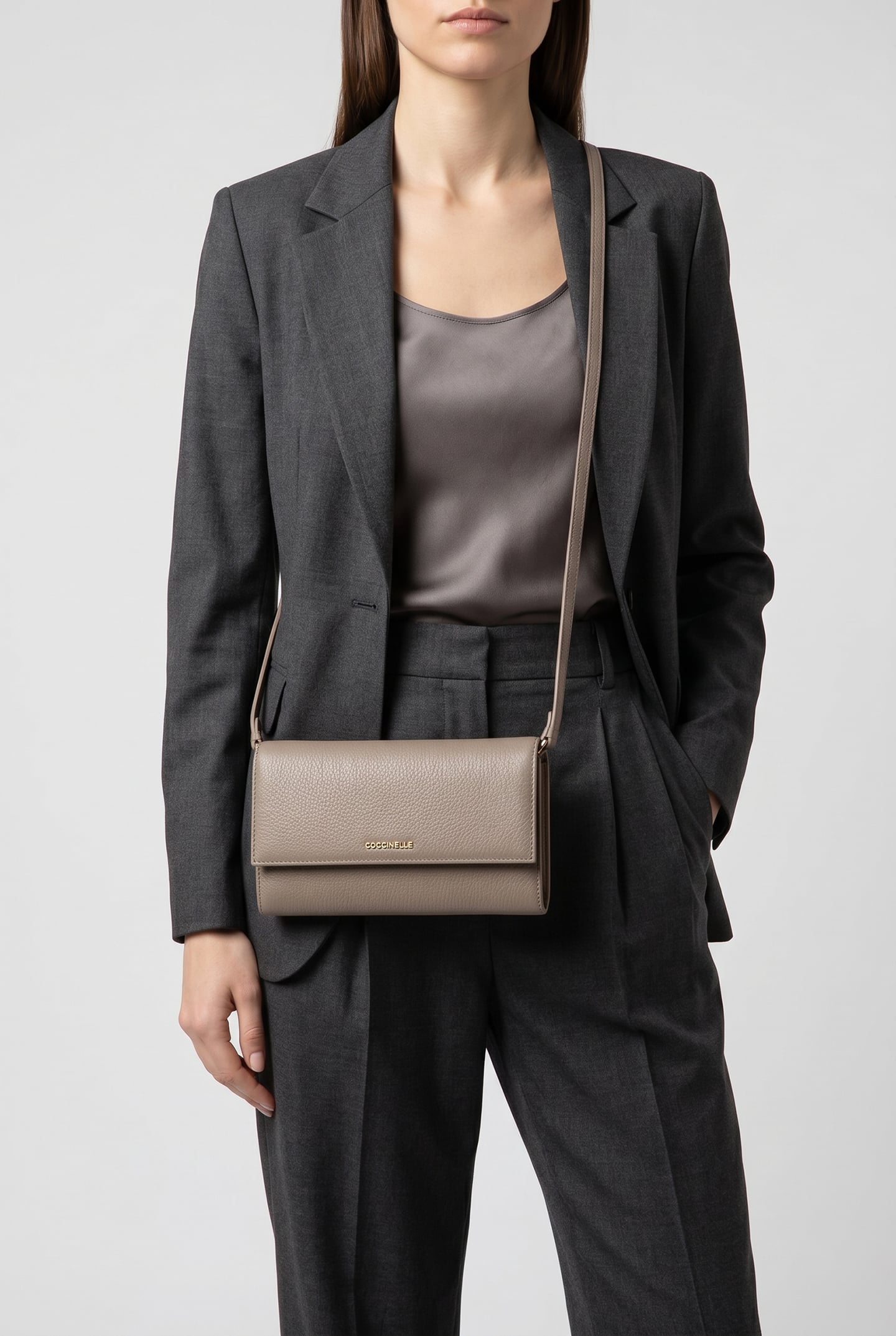 METALLIC SOFT WARM TAUPE 1