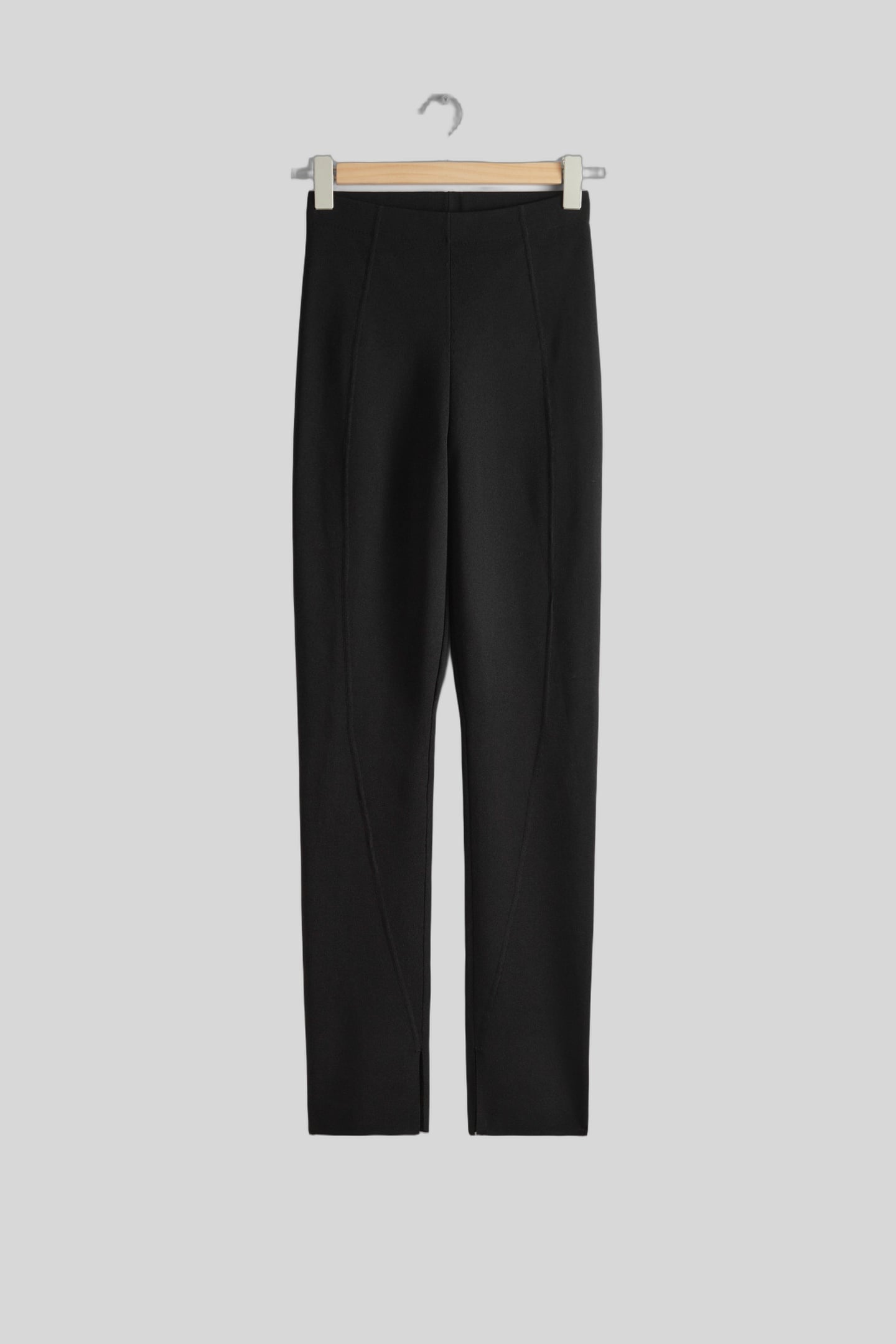 FERGIE LEGGINGS BLACK 3