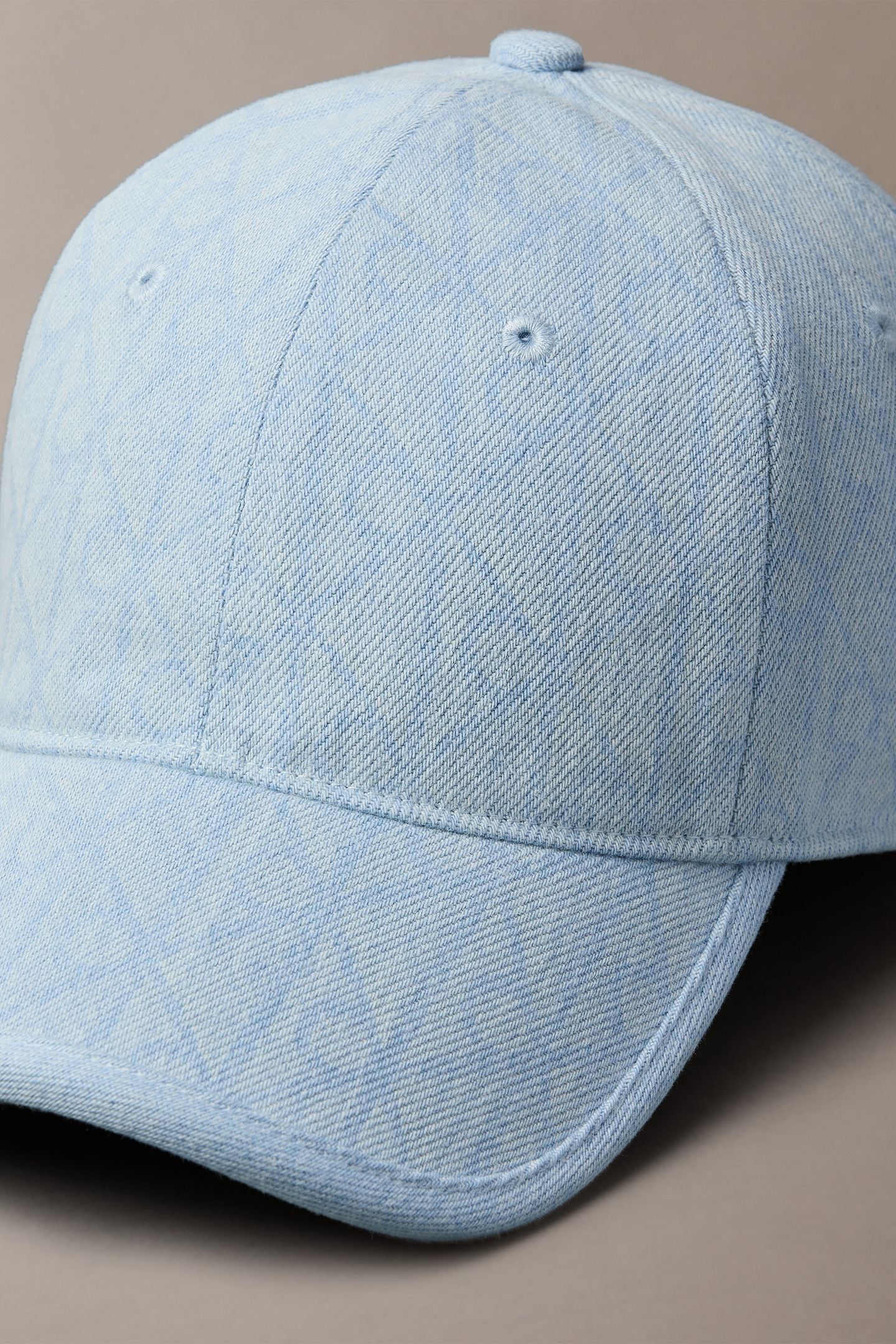 DENIM EMBLEM BURNOUT CAP LIGHT WASH DENIM 3