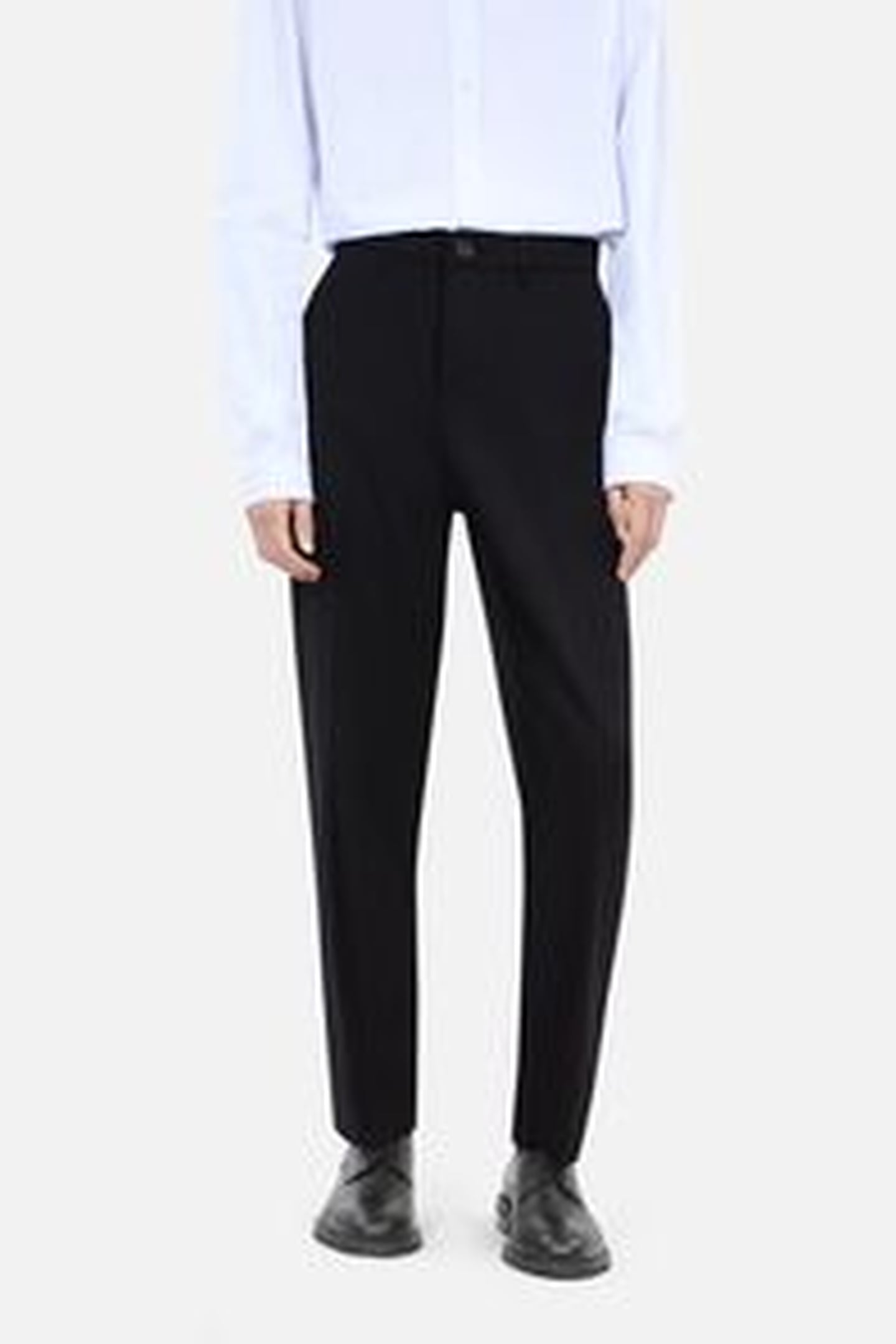 TROUSERS WITH PATCH POCKETS ON THE BACK BLACK 2