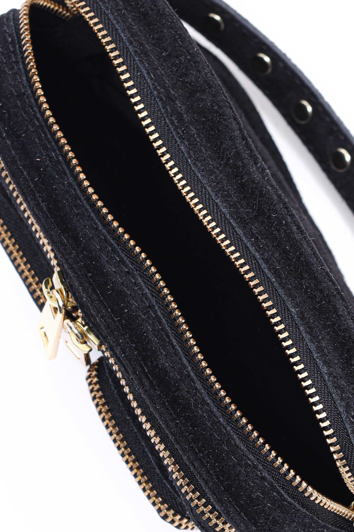 HELENA SUEDE BLACK W. GOLD 4