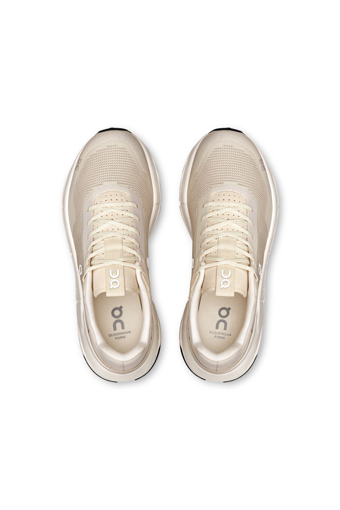 CLOUDNOVA FORM 2 TT CREAM | IVORY 5