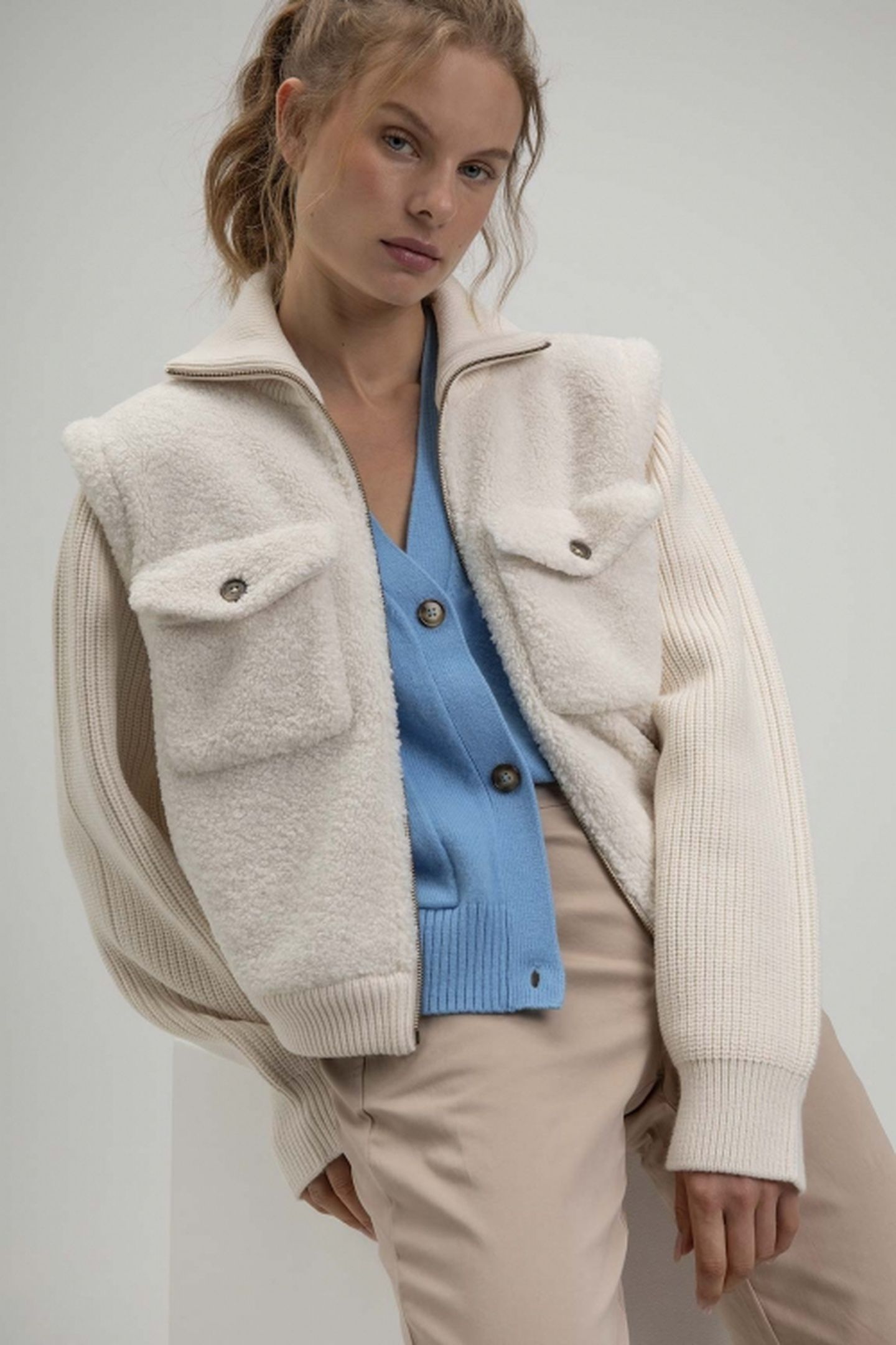 SEV JACKET OFF WHITE 2