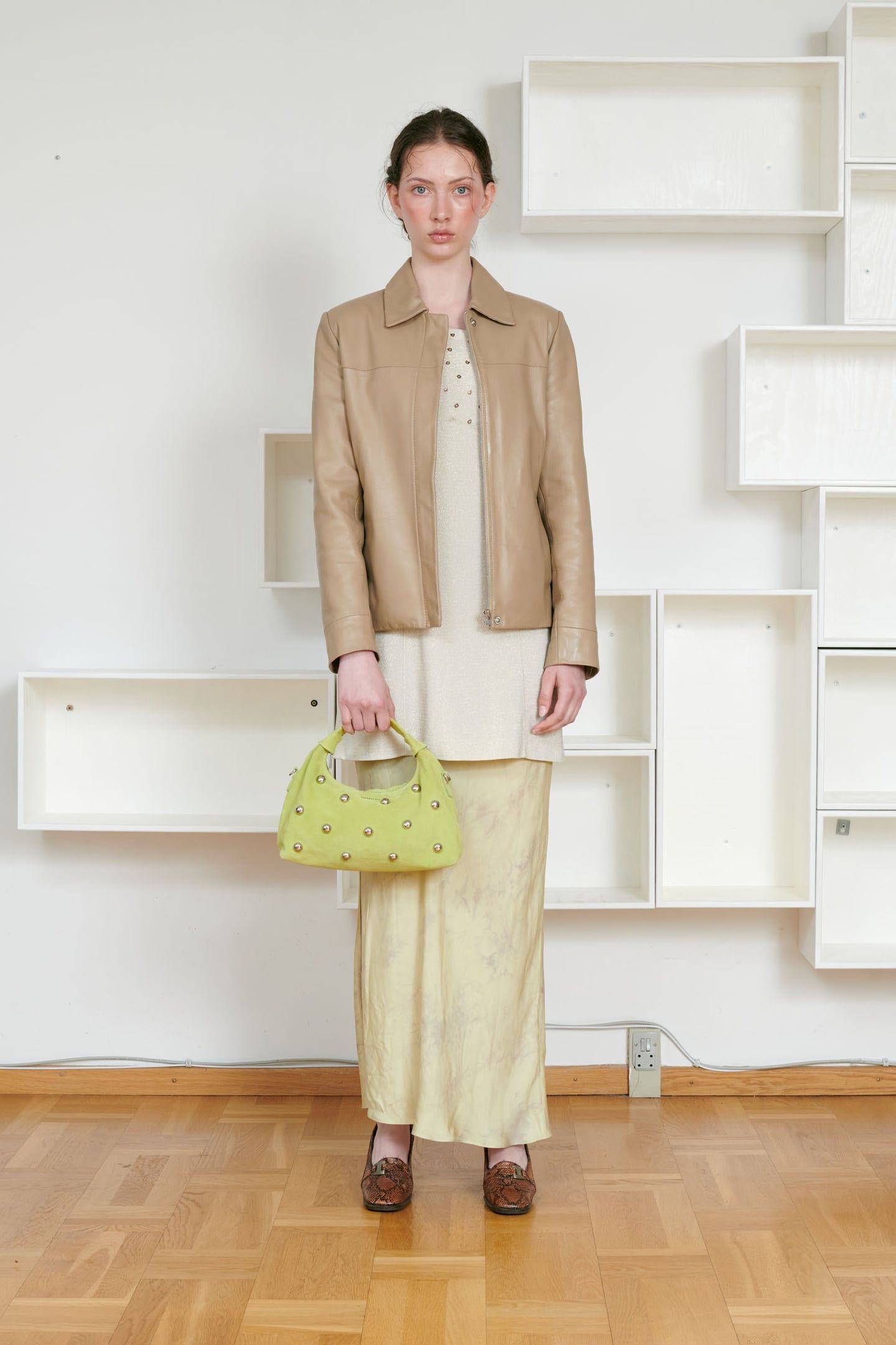 DANDY RIVET SUEDE LIME 2