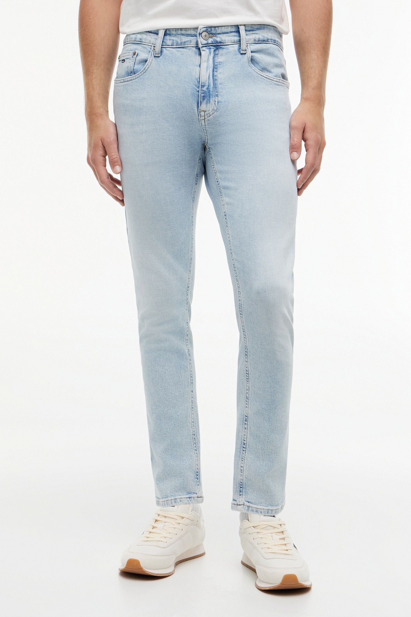 AUSTIN SLIM TAPERED DENIM LIGHT 1