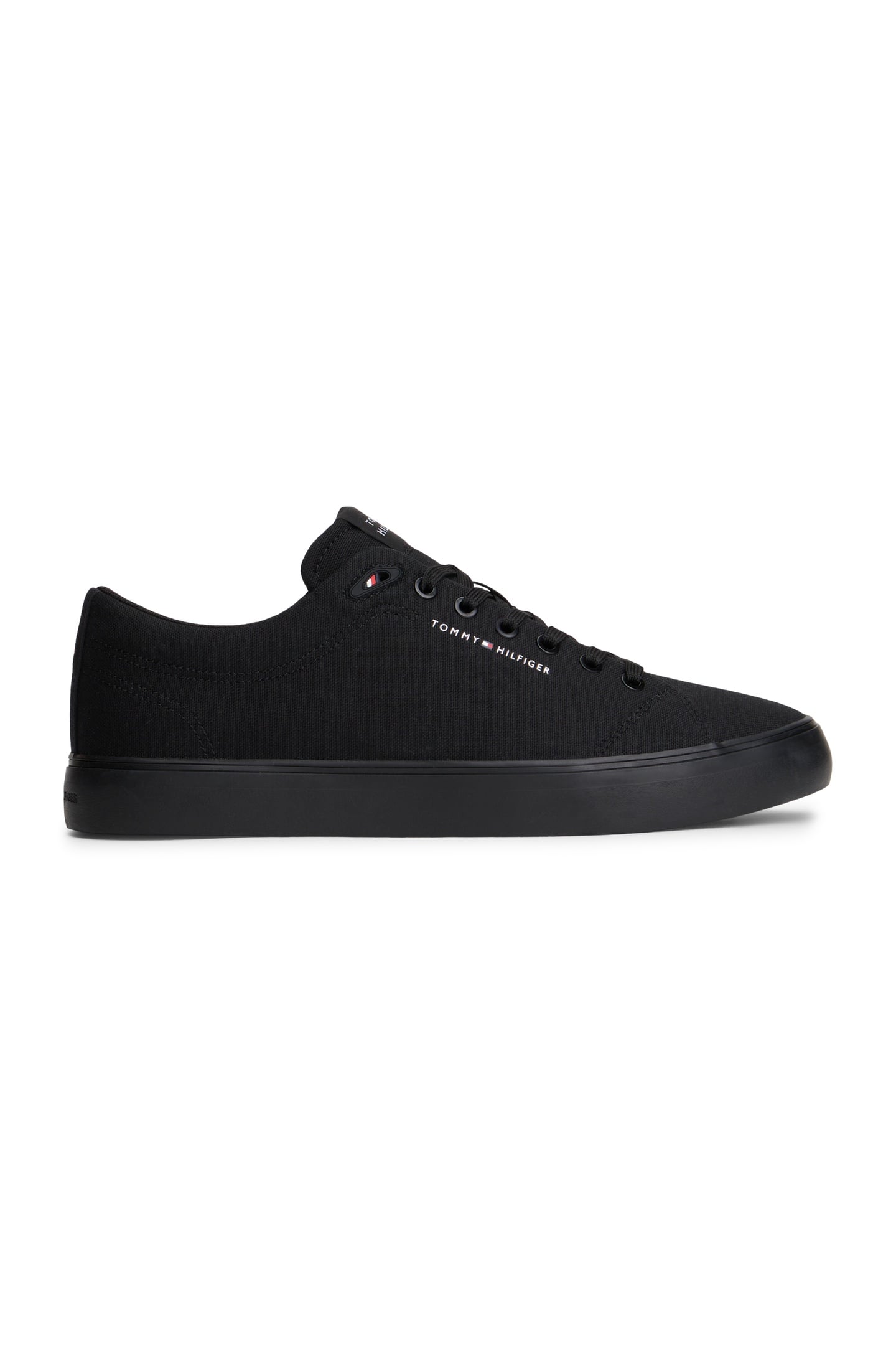 LOGO CANVAS TRAINERS BLACK 1