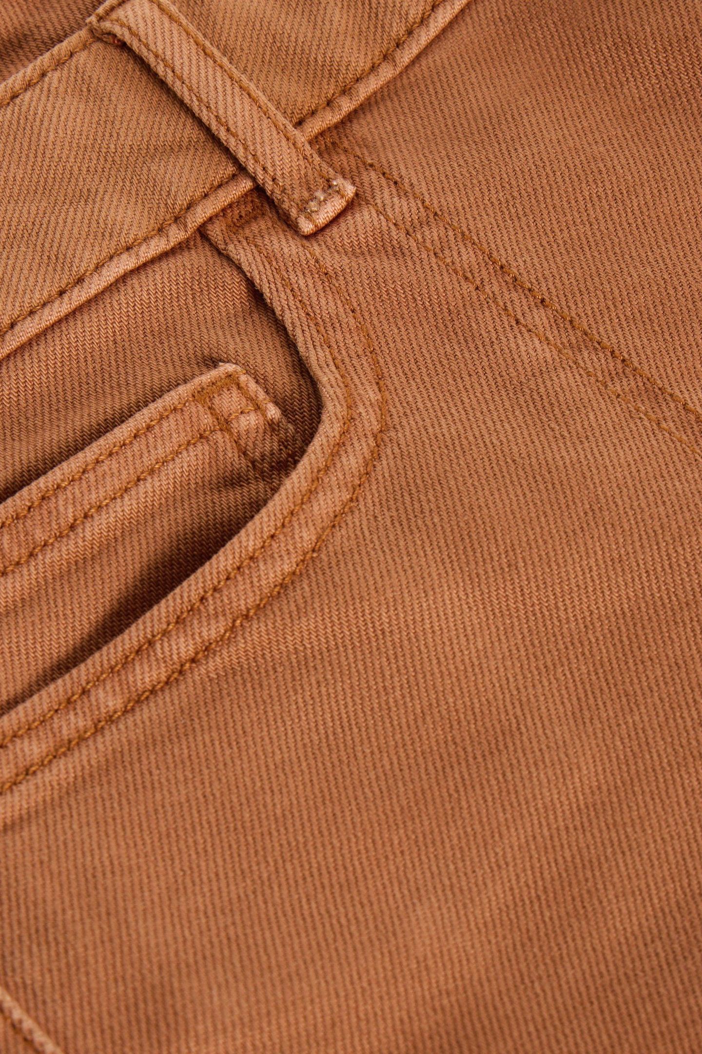 TIA WIDE LEG CROP JEAN DARK TAN 7