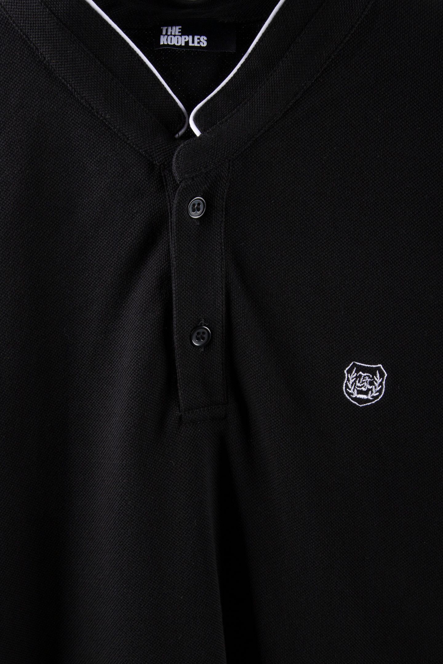 SHORT-SLEEVED POLO SHIRT W EMBROIDERED CREST BLACK/WHITE 4